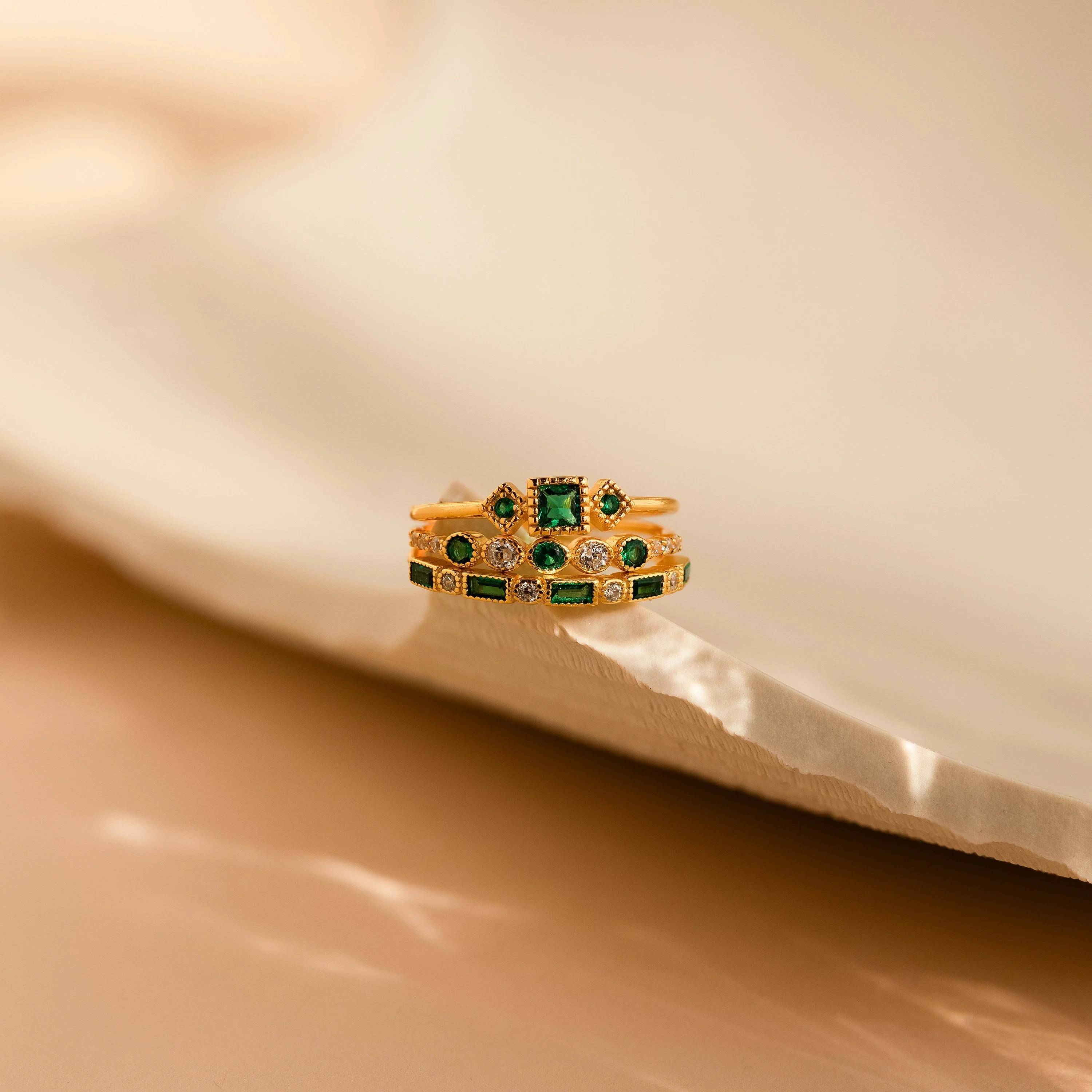Emerald Stacking Ring Set in 18K Gold - Image 3