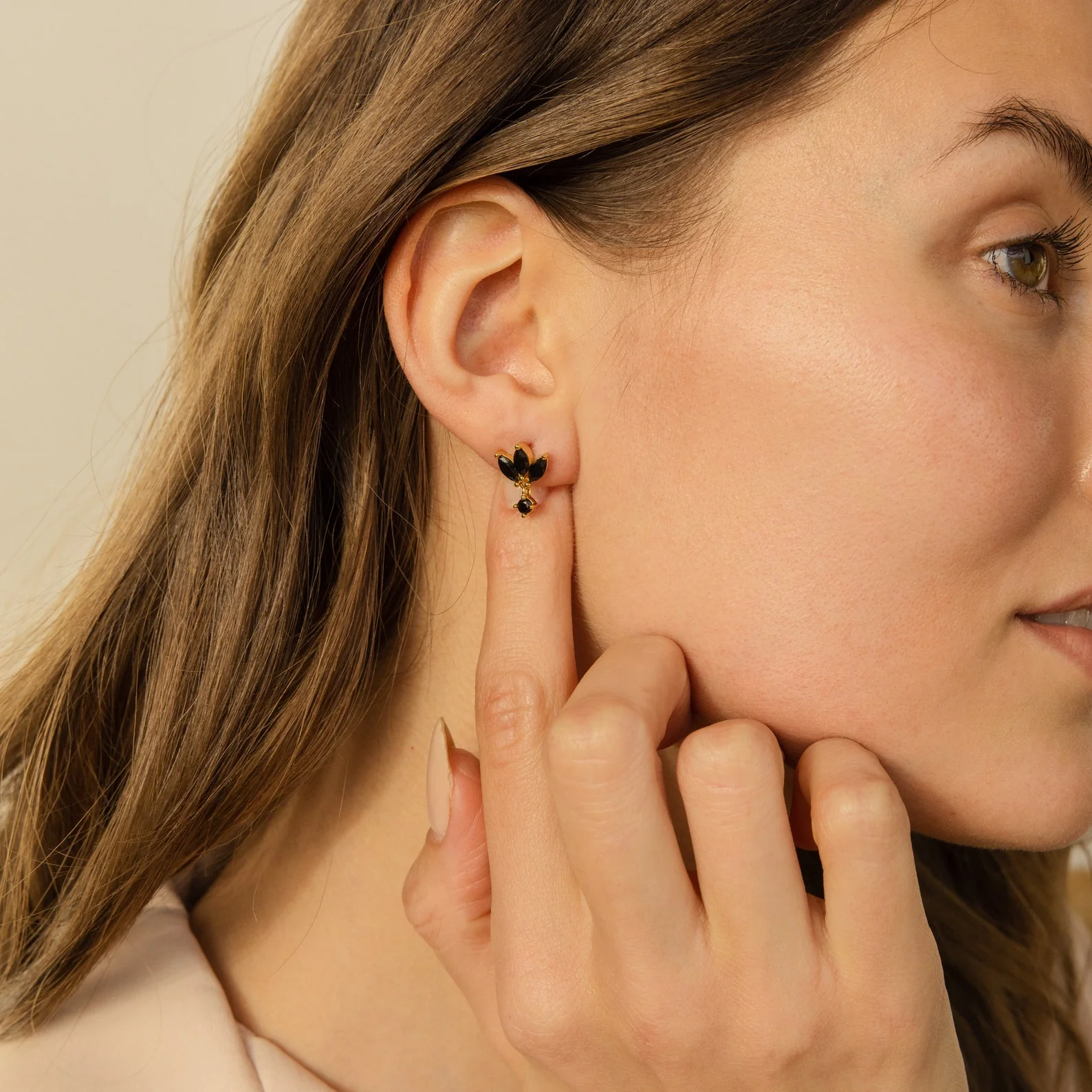 Emily Drop Earrings - Image 7