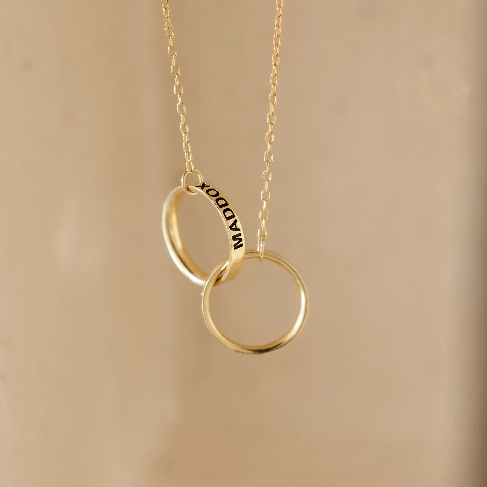 Engraved Interlocking Necklace - Image 3