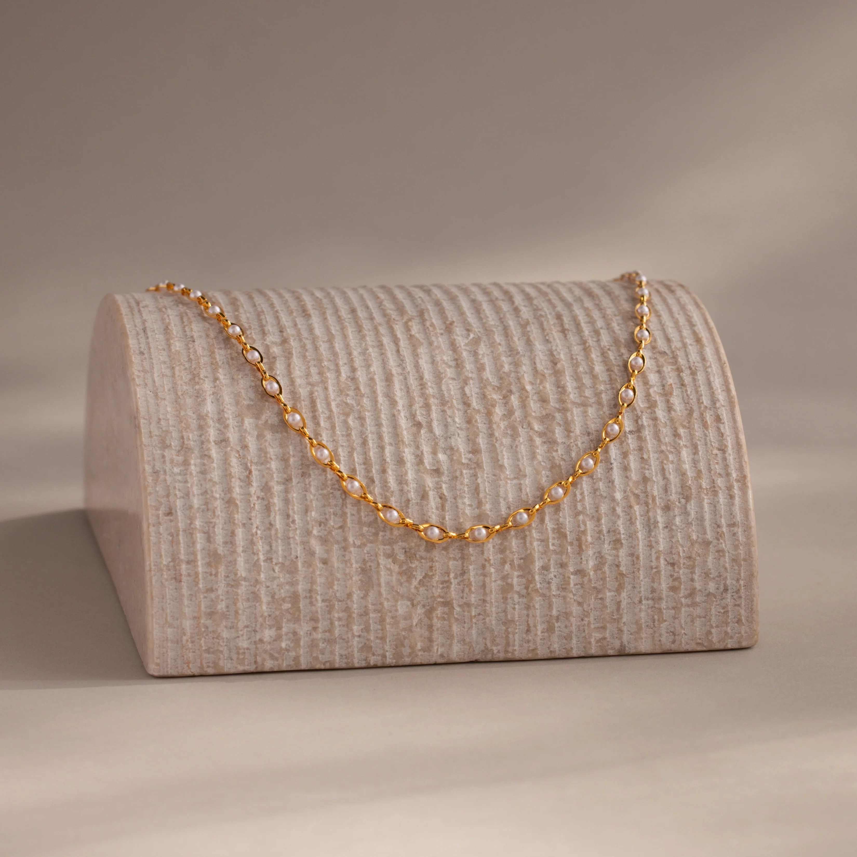 Eternity Pearl Choker Necklace in 18K Gold - Image 5