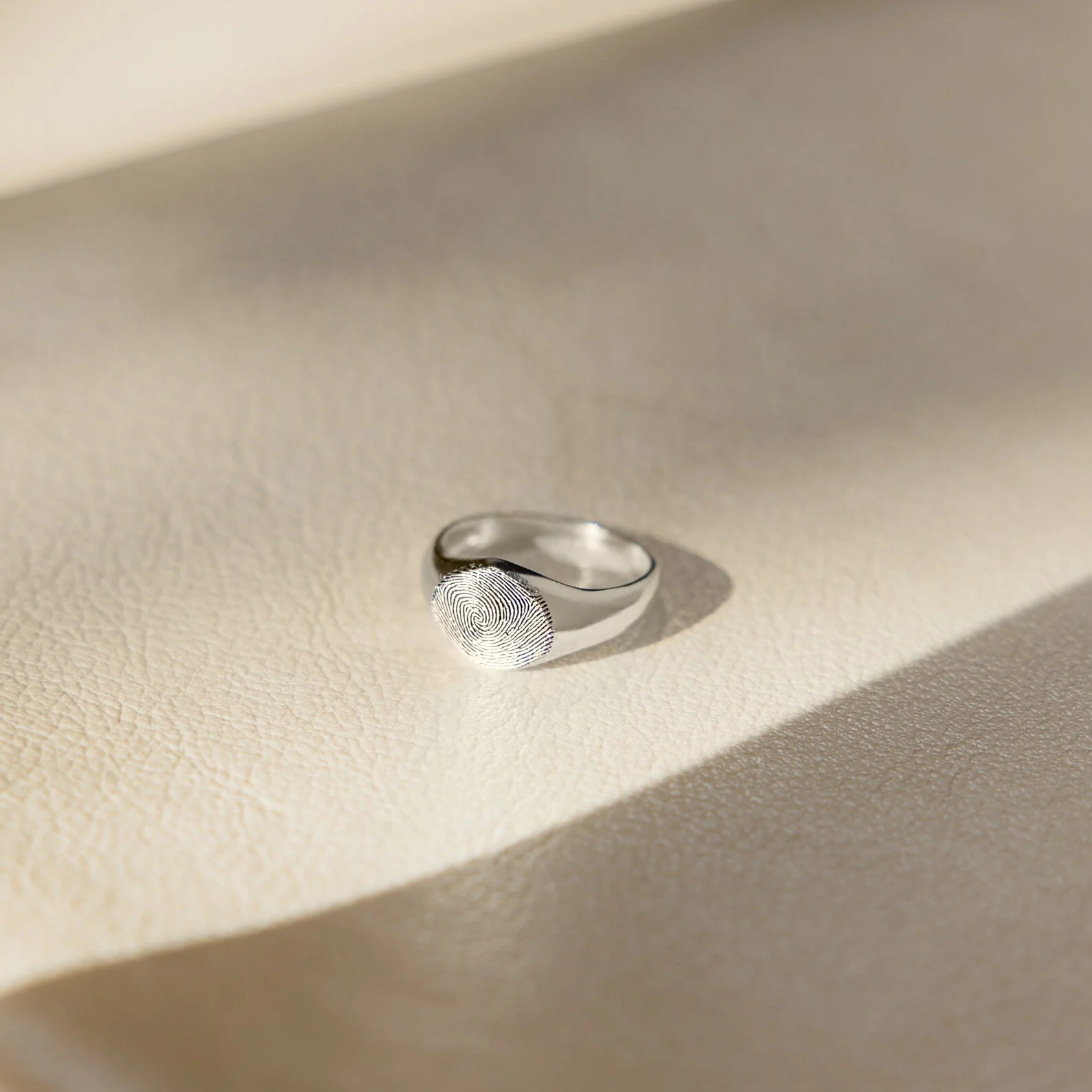 Fingerprint Signet Ring - Image 7