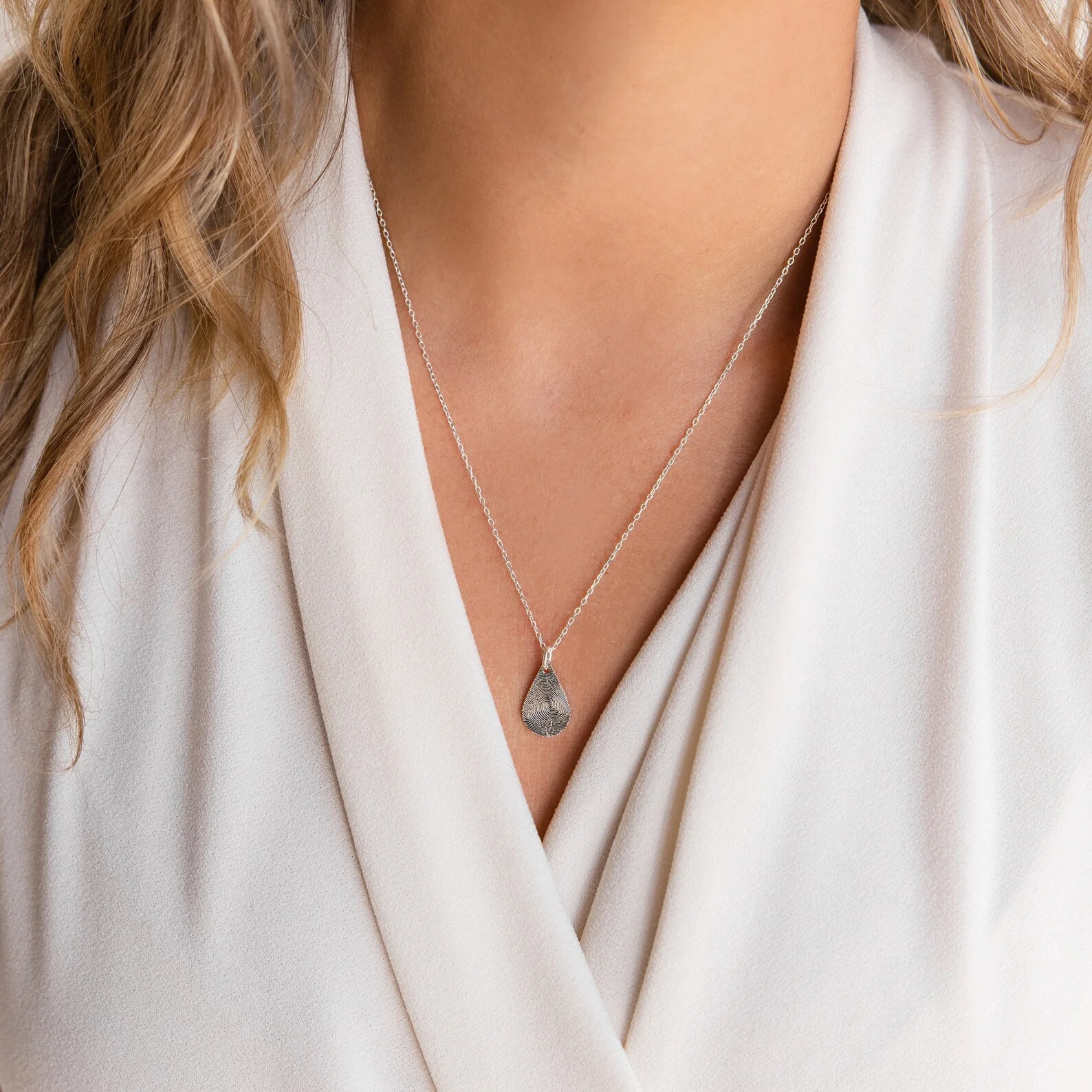 Tear Drop Fingerprint Necklace - Image 6