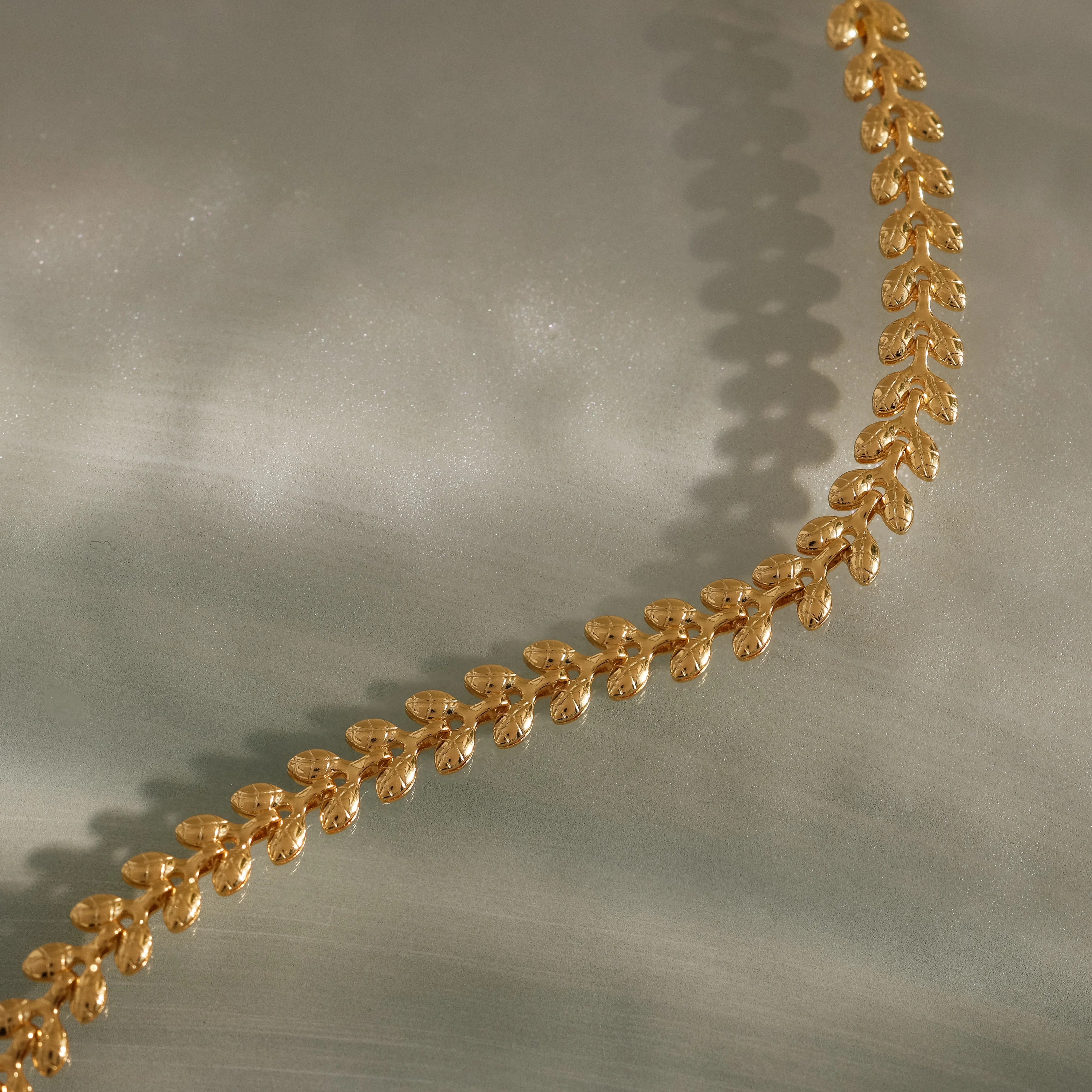 Fishtail Chain Bracelet - Image 7