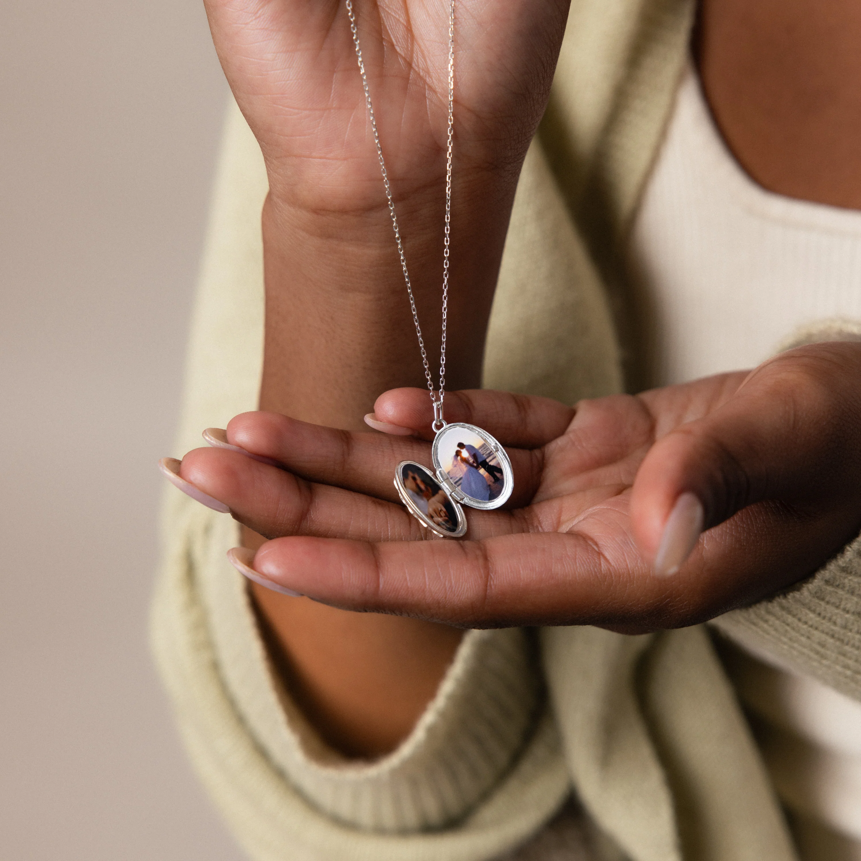 Floral Handwriting Locket Necklace - Image 6