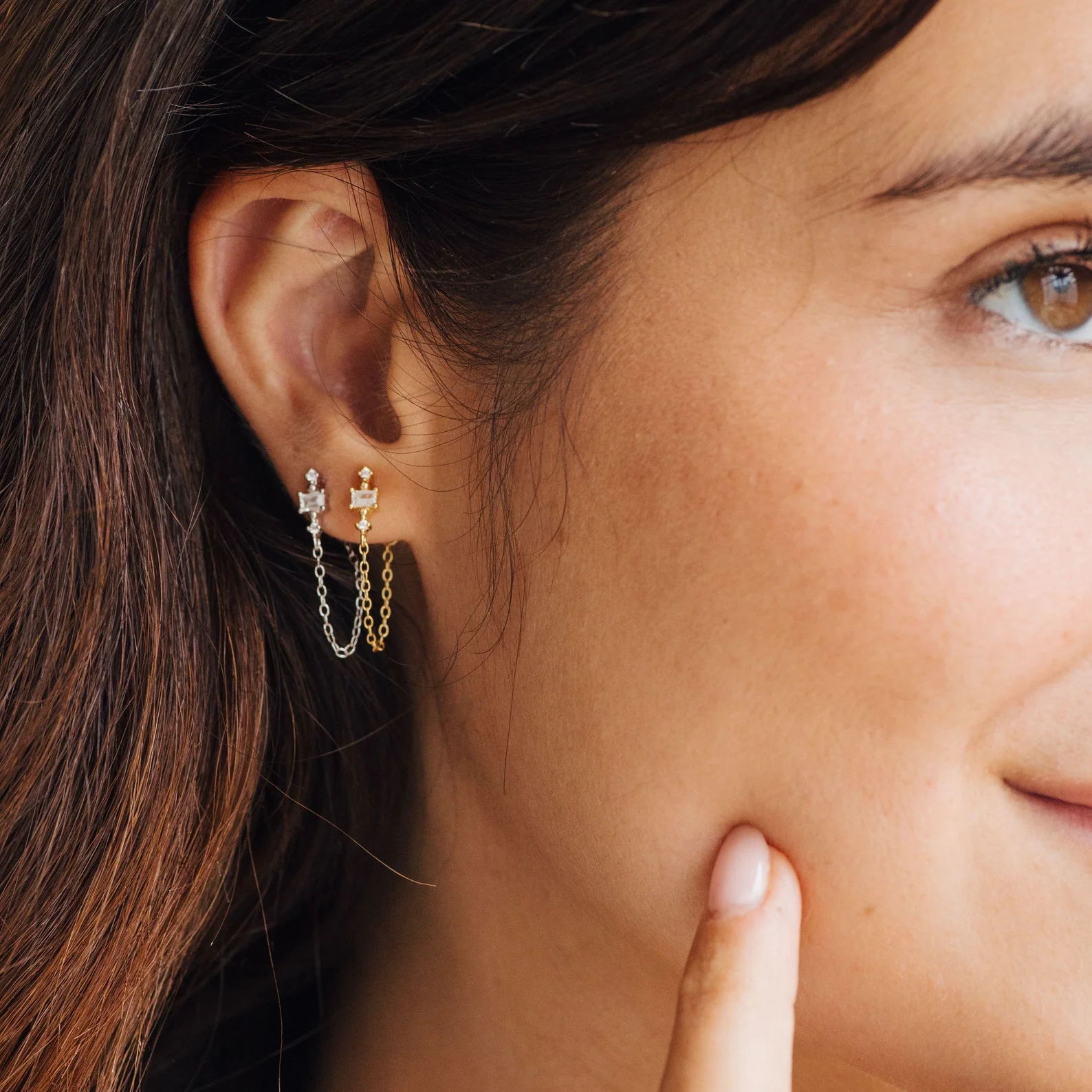 Florence Diamond Chain Earrings - Image 8