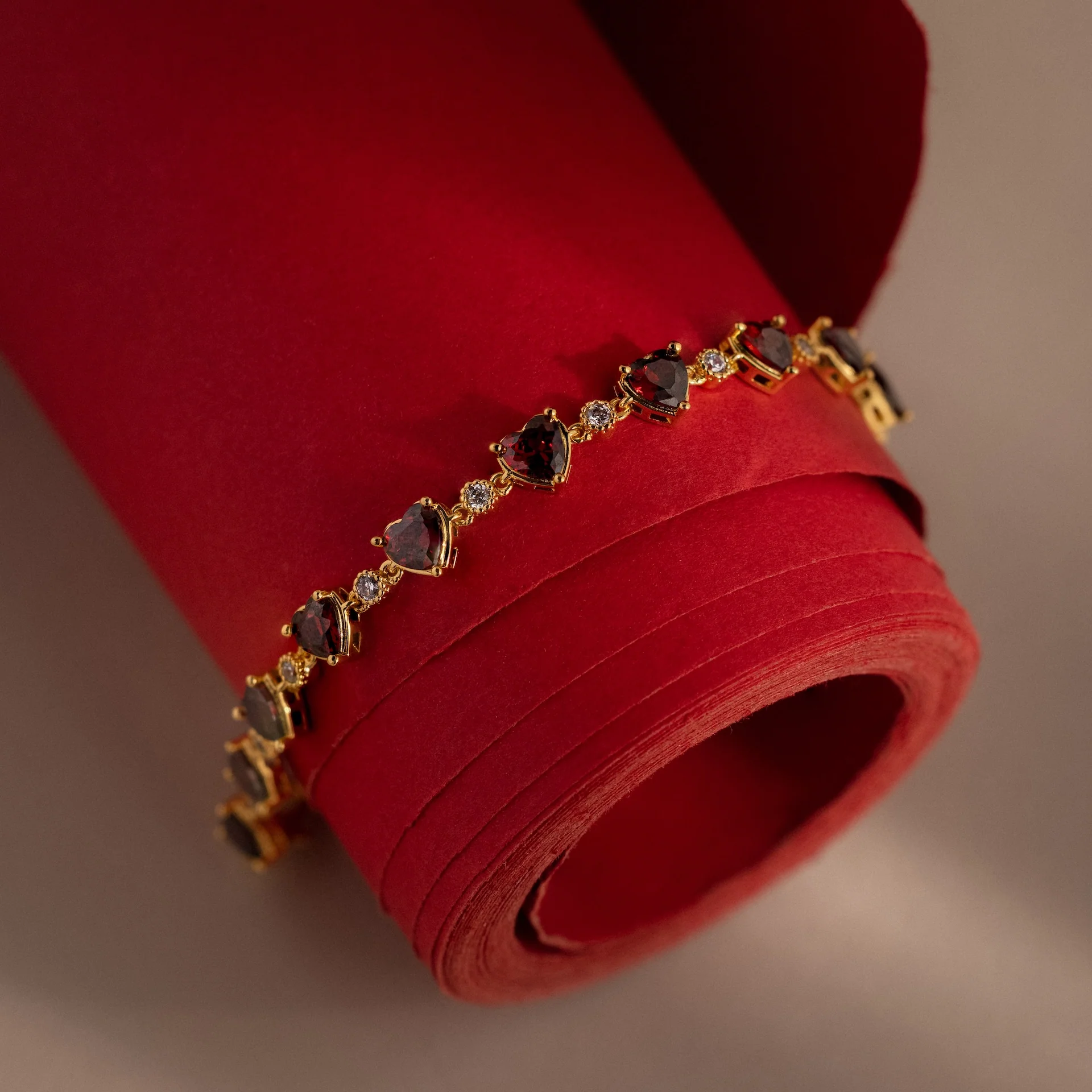 Garnet Heart Tennis Bracelet in 18K Gold - Image 3