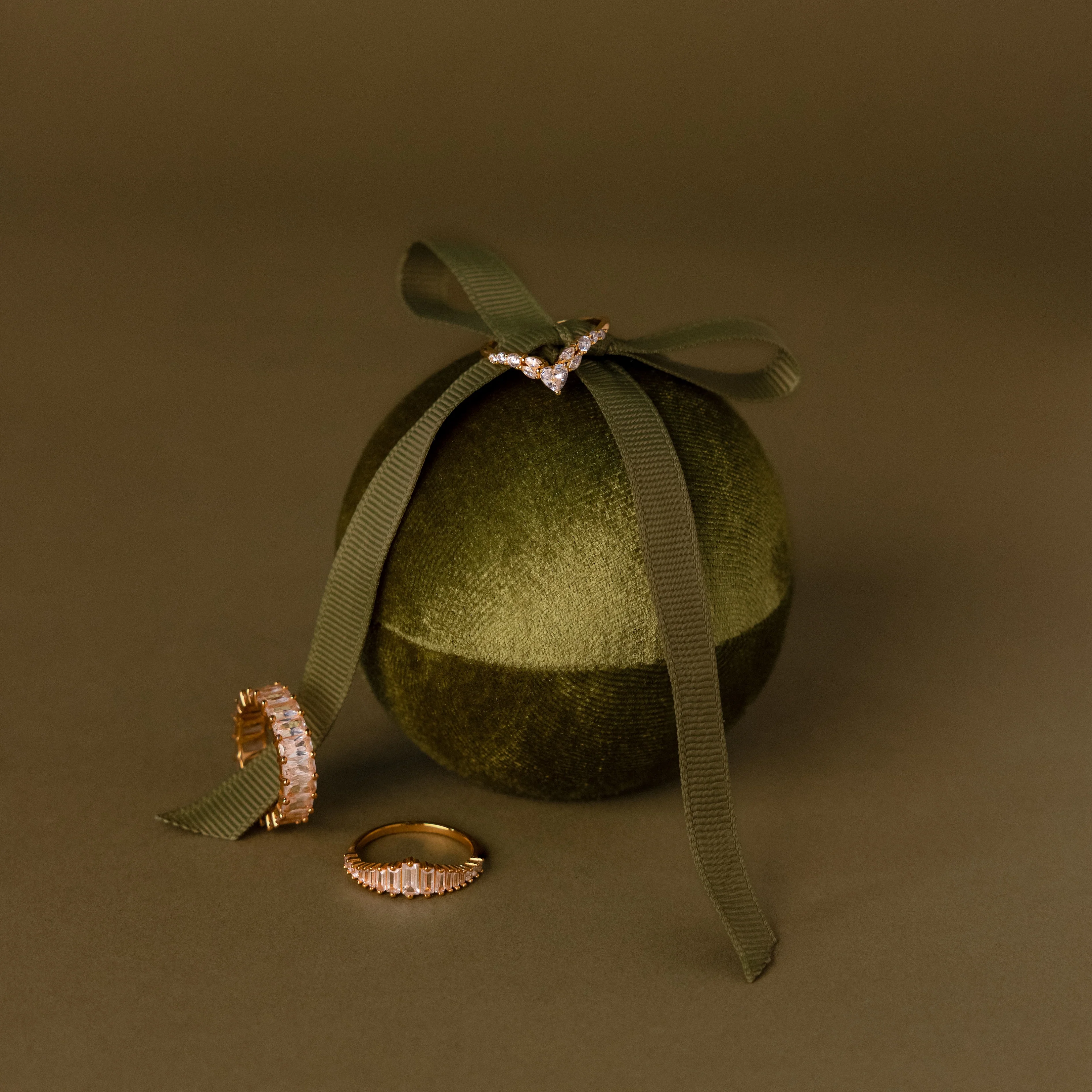 Green Ornament Jewelry Box - Image 8
