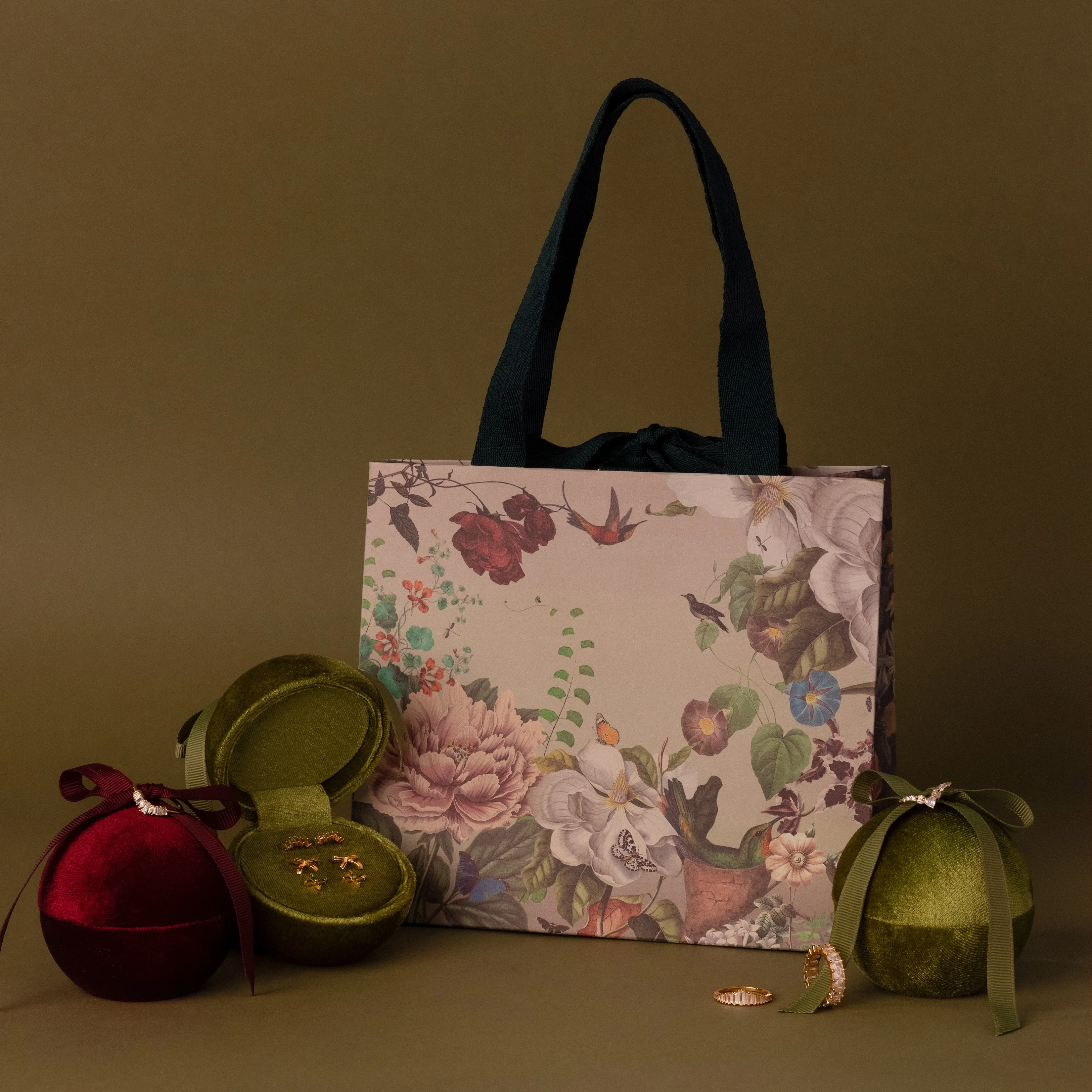 Green Ornament Jewelry Box - Image 9