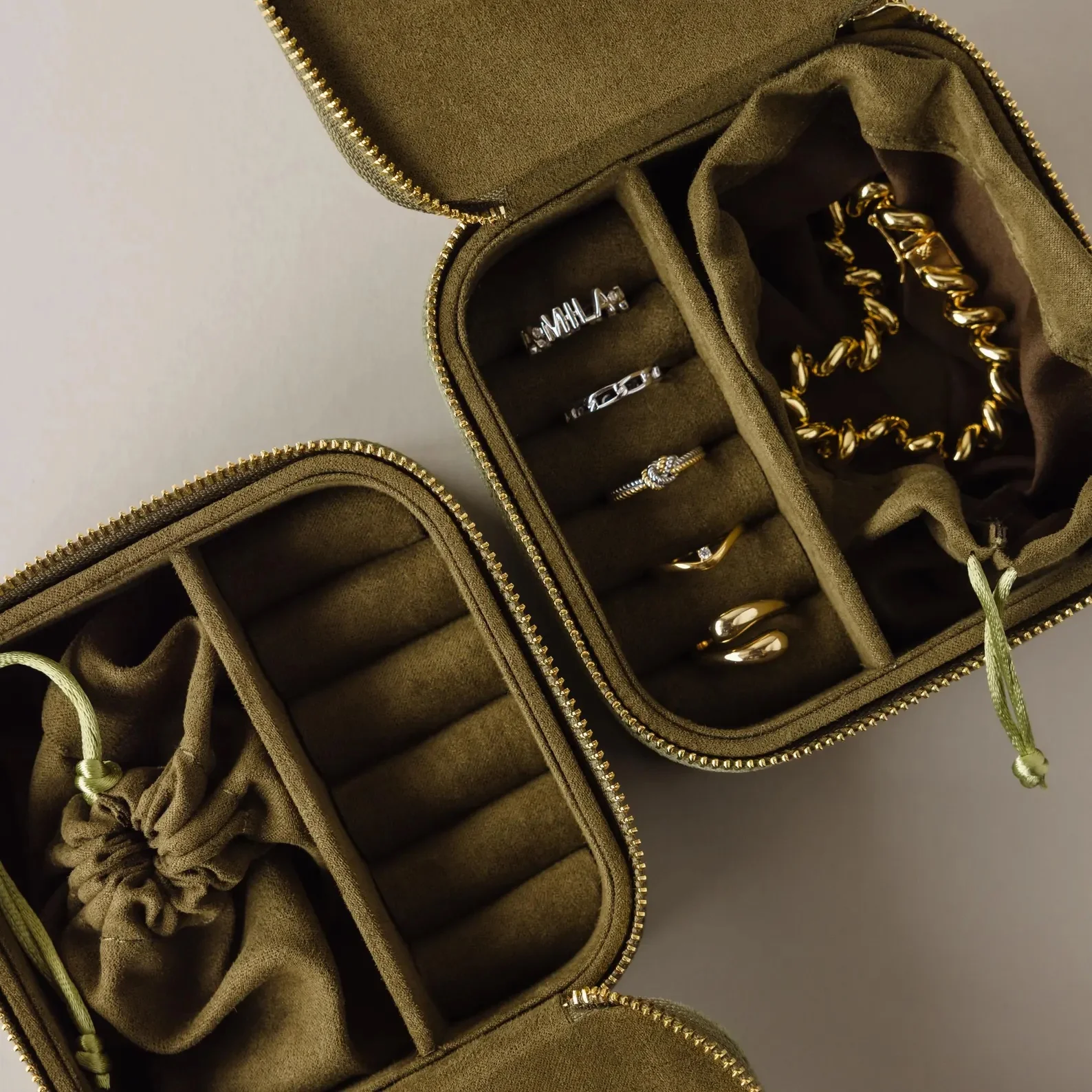 Green Velvet Jewelry Box - Image 4