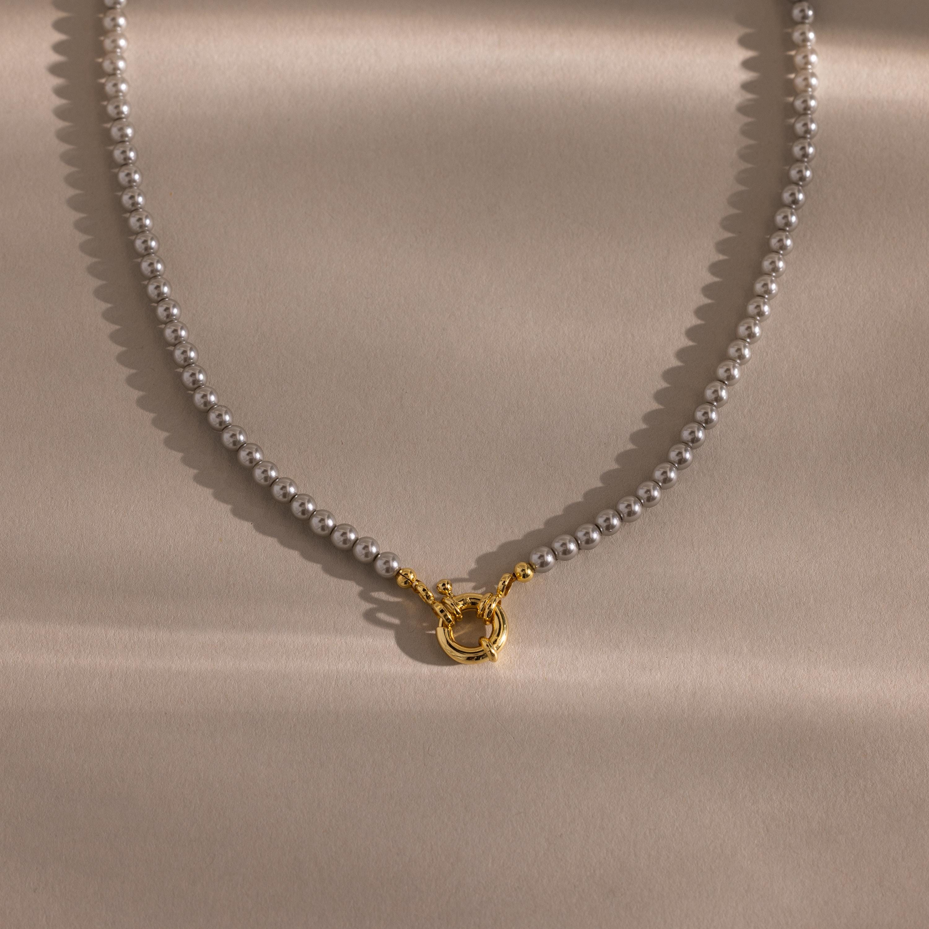 Grey Pearl Charm Necklace in 18K Gold - Image 3