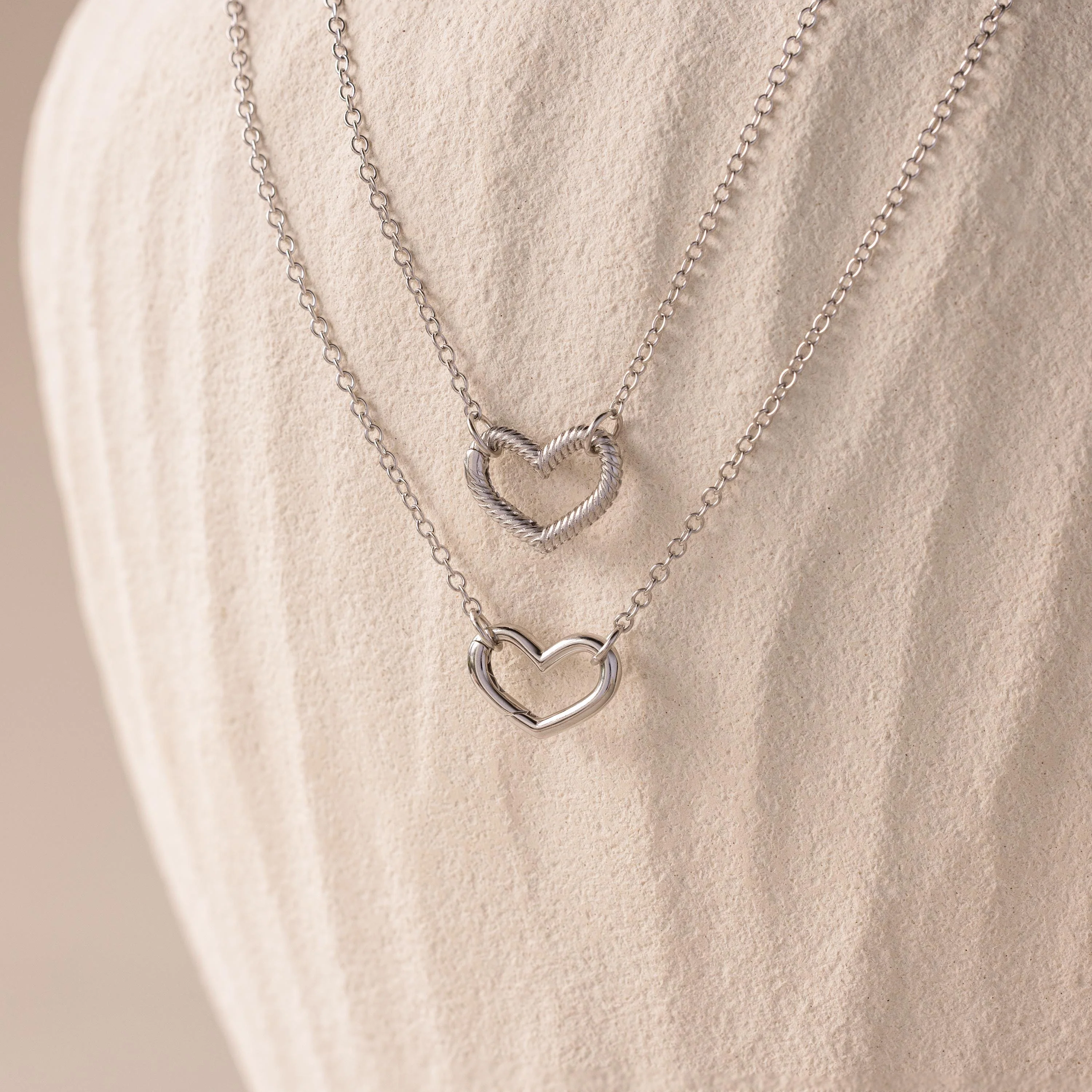 Heart Carabiner Set in Silver - Image 3