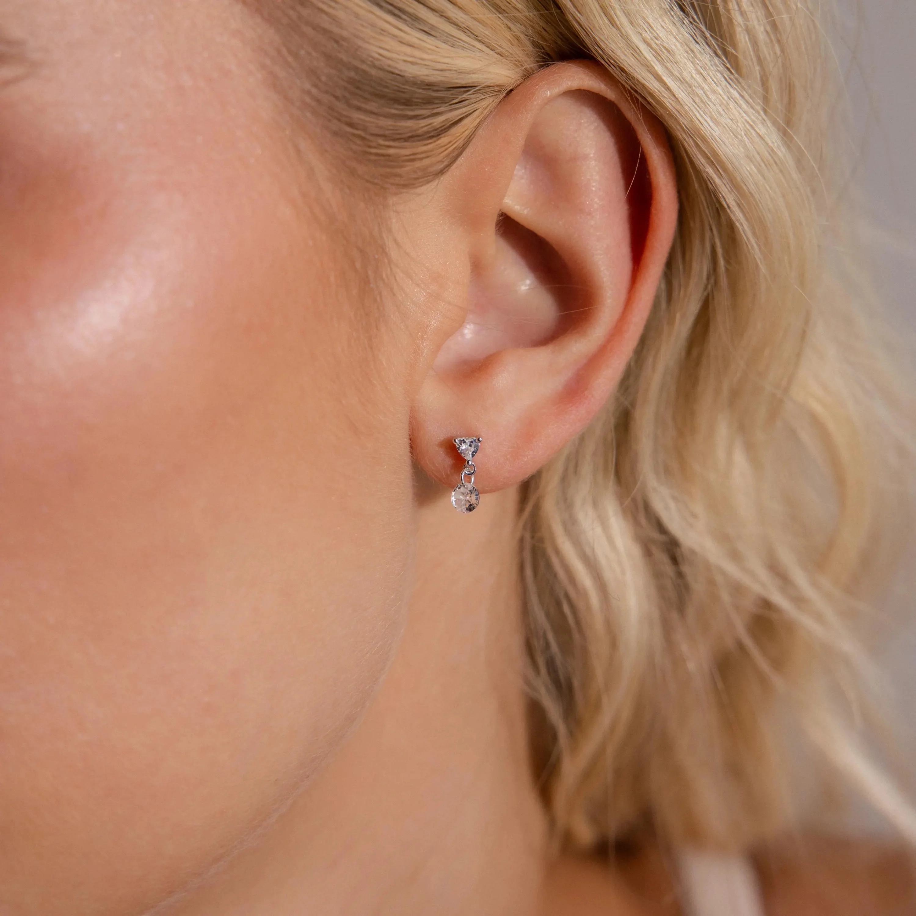 Heart Drop Flatback Studs in Silver - Image 2