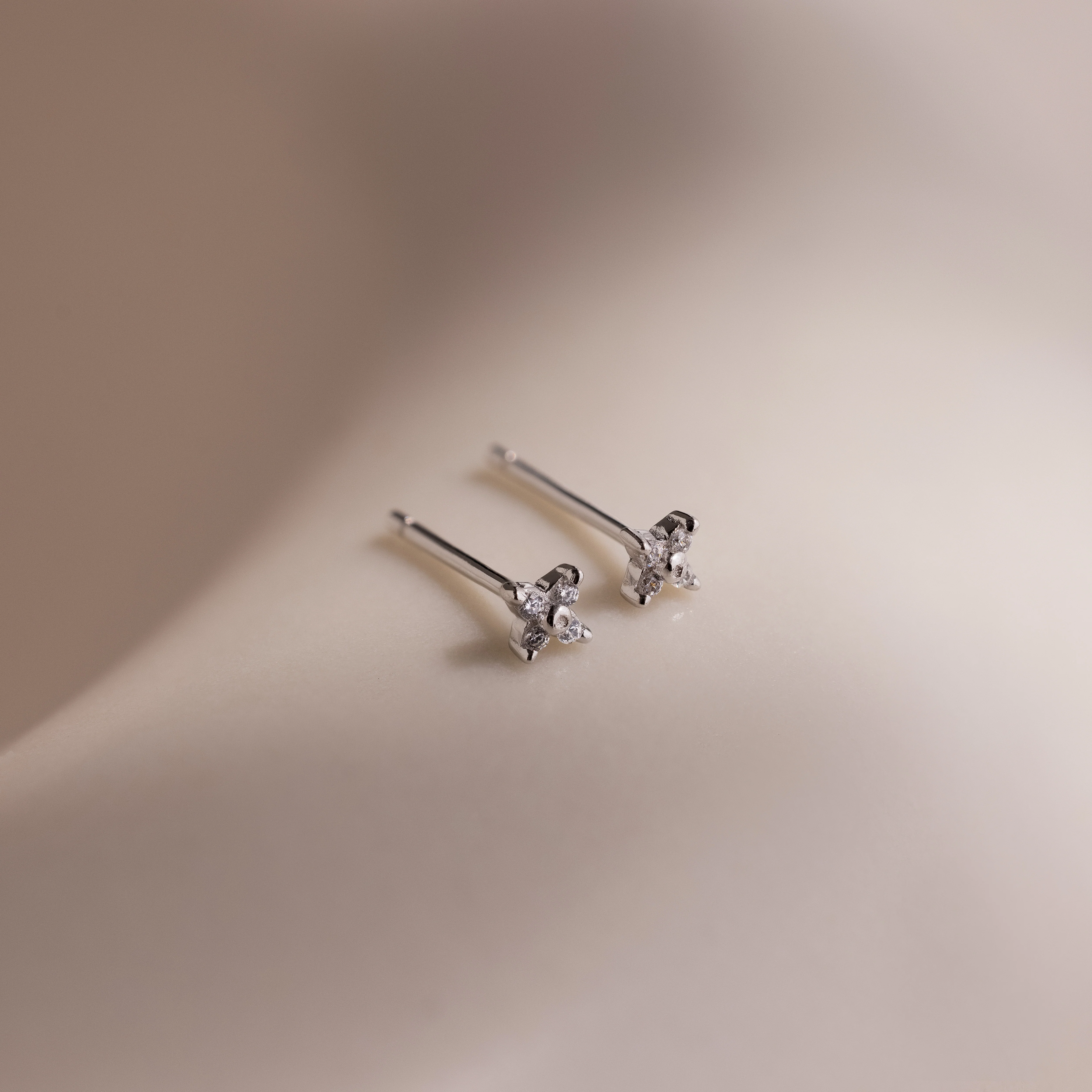 Hera Flower Studs in Silver - Image 3