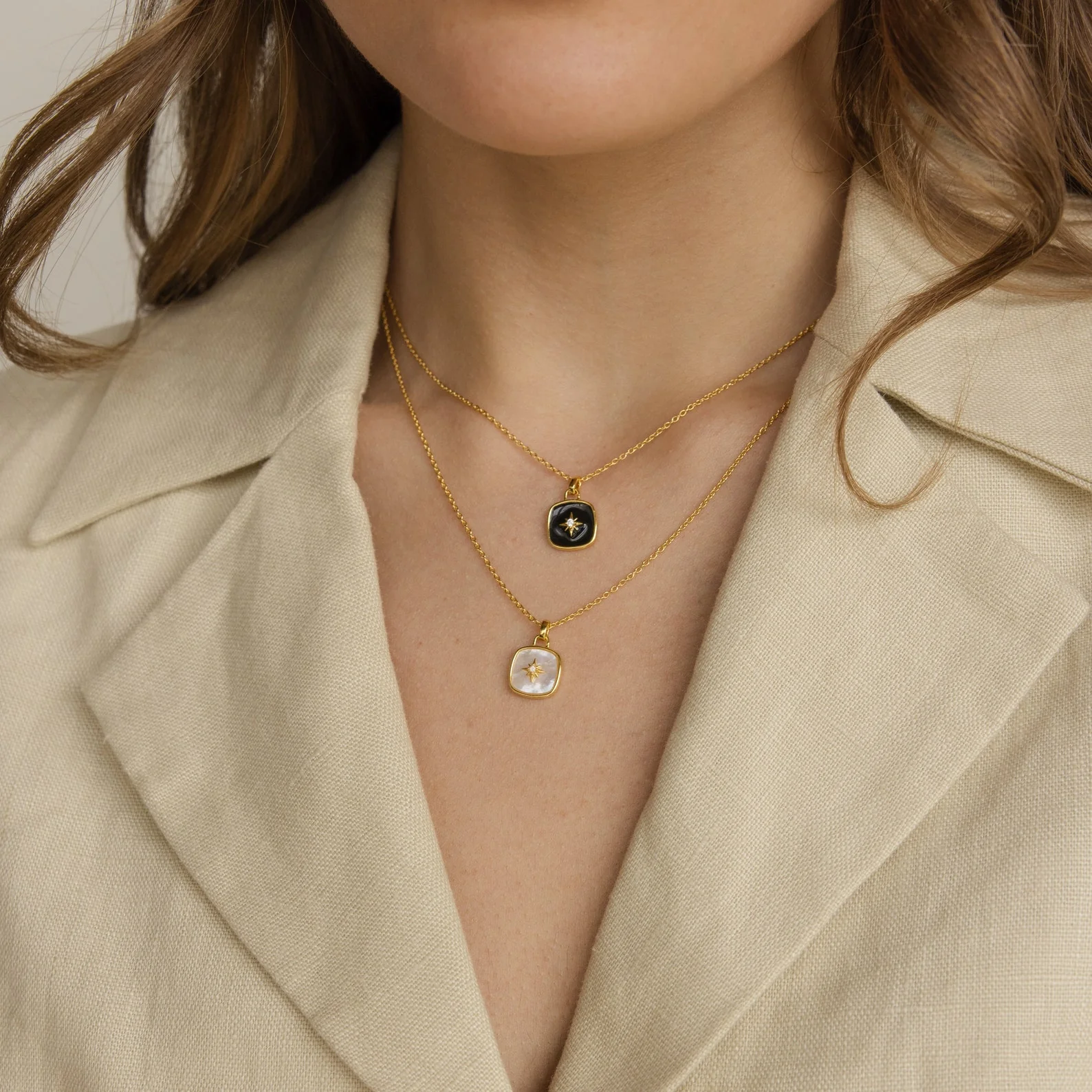 Hermoine Pendant Necklace - Image 2