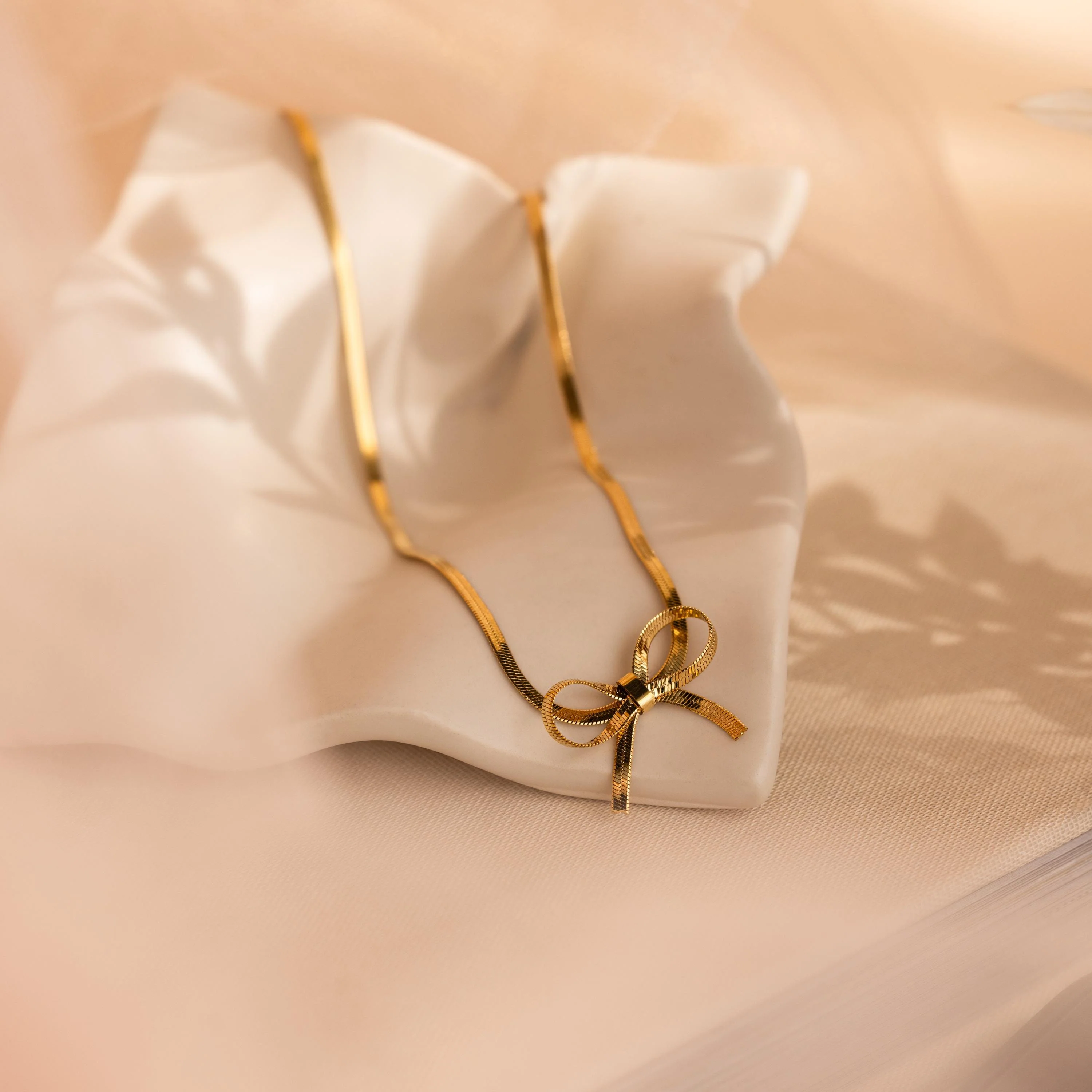 Herringbone Bow Necklace - Image 3