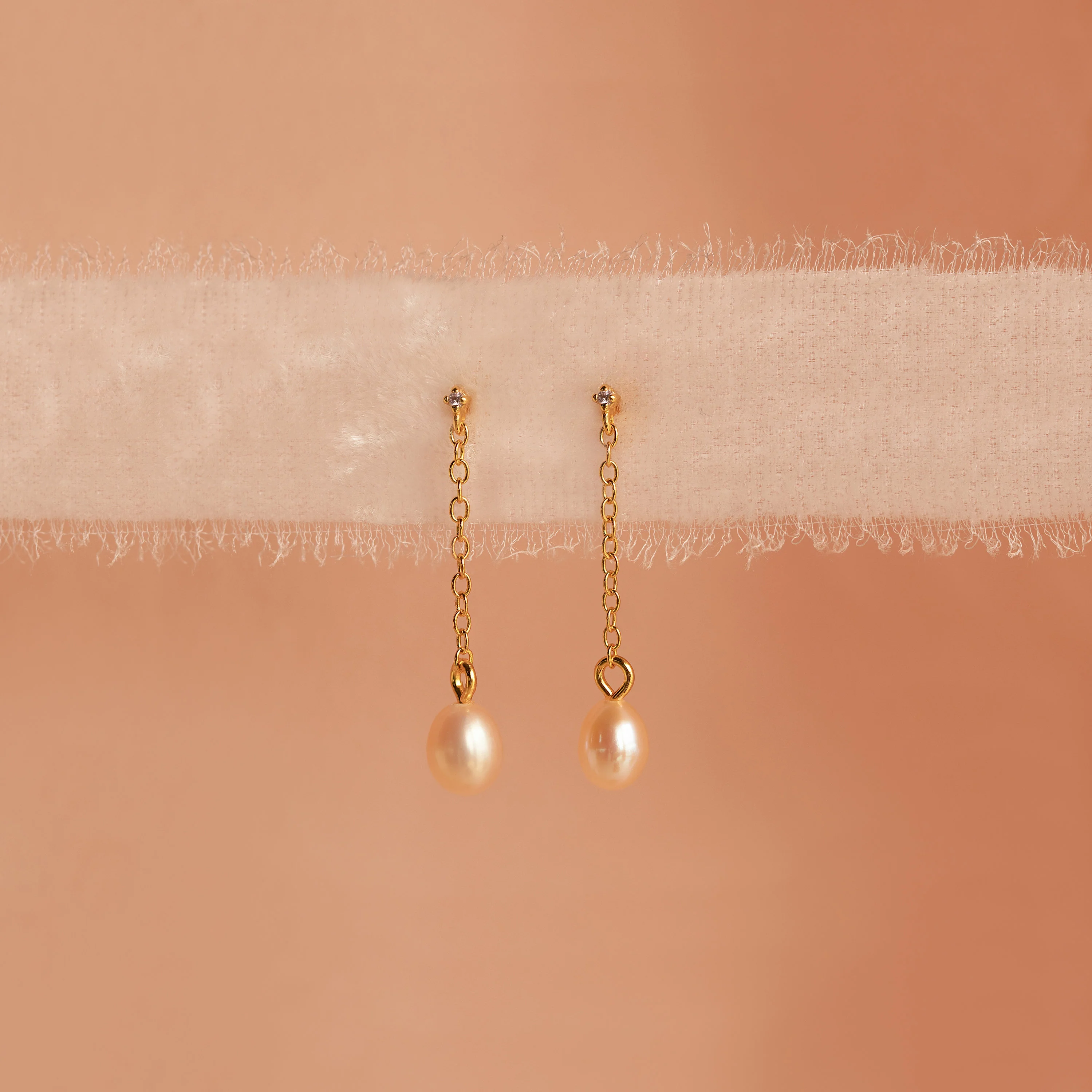 Isha Pink Pearl Earrings