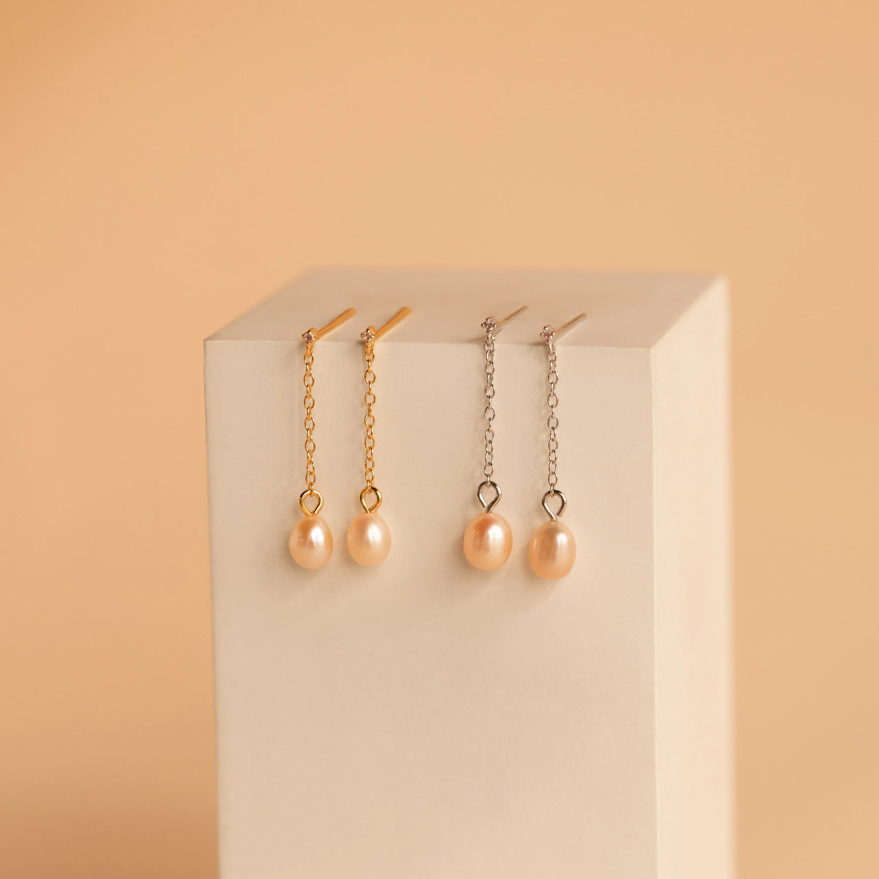 Isha Pink Pearl Earrings - Image 3