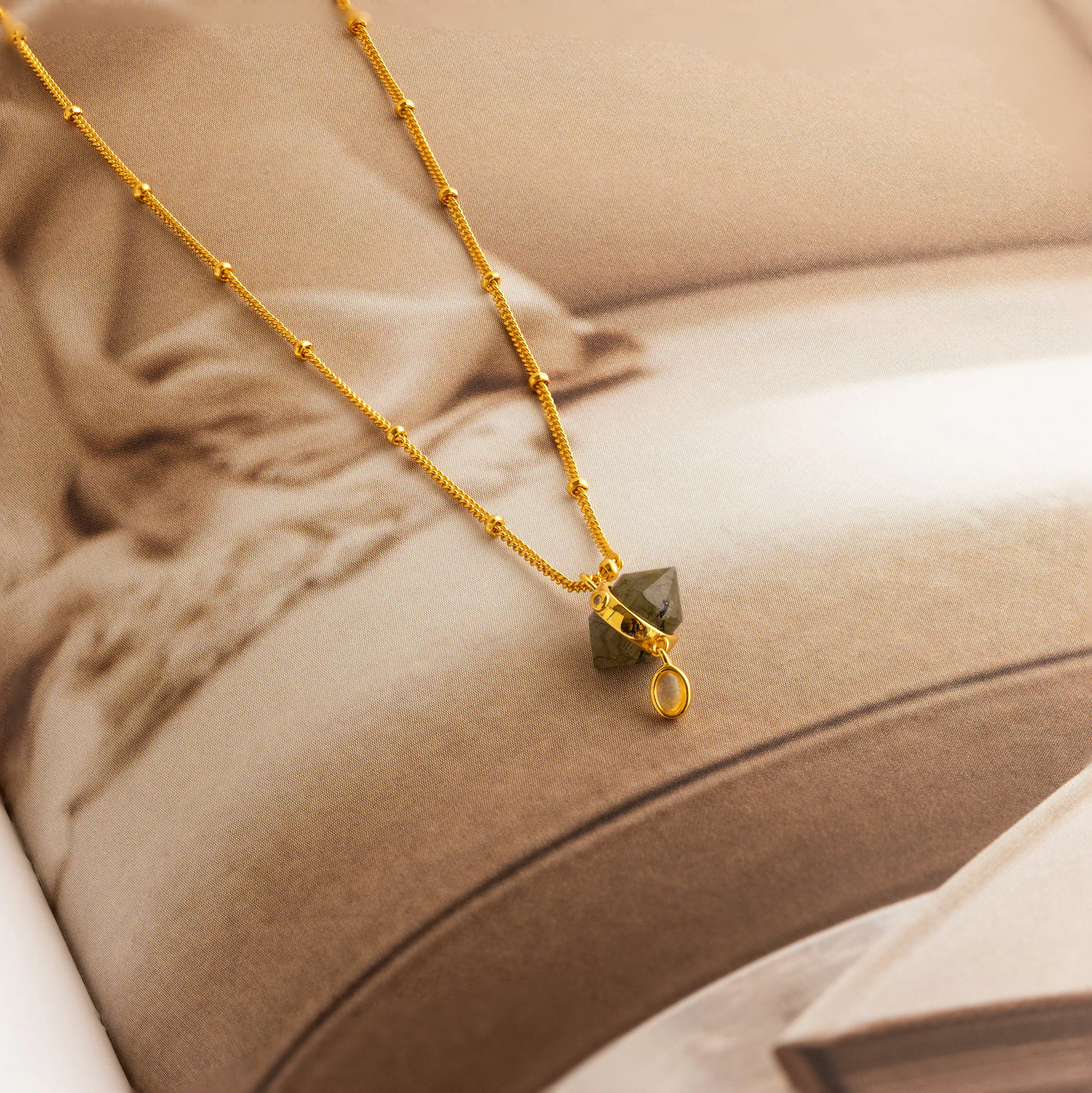 Labradorite & Moonstone Drop Necklace - Image 7