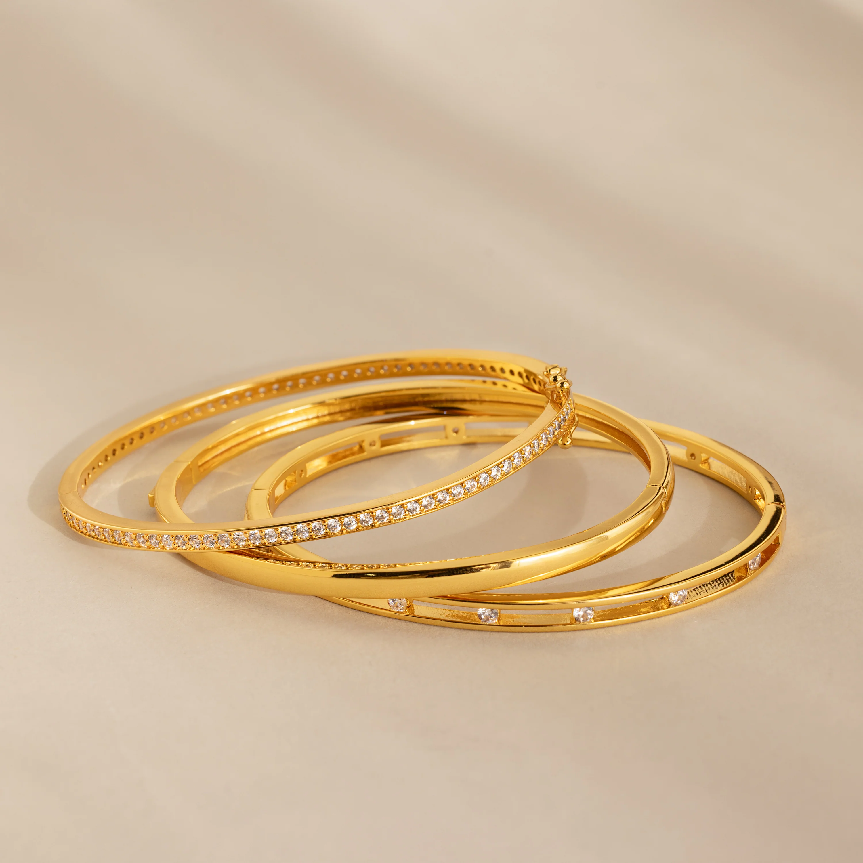 Lace Diamond Bangle in Silver - Image 8
