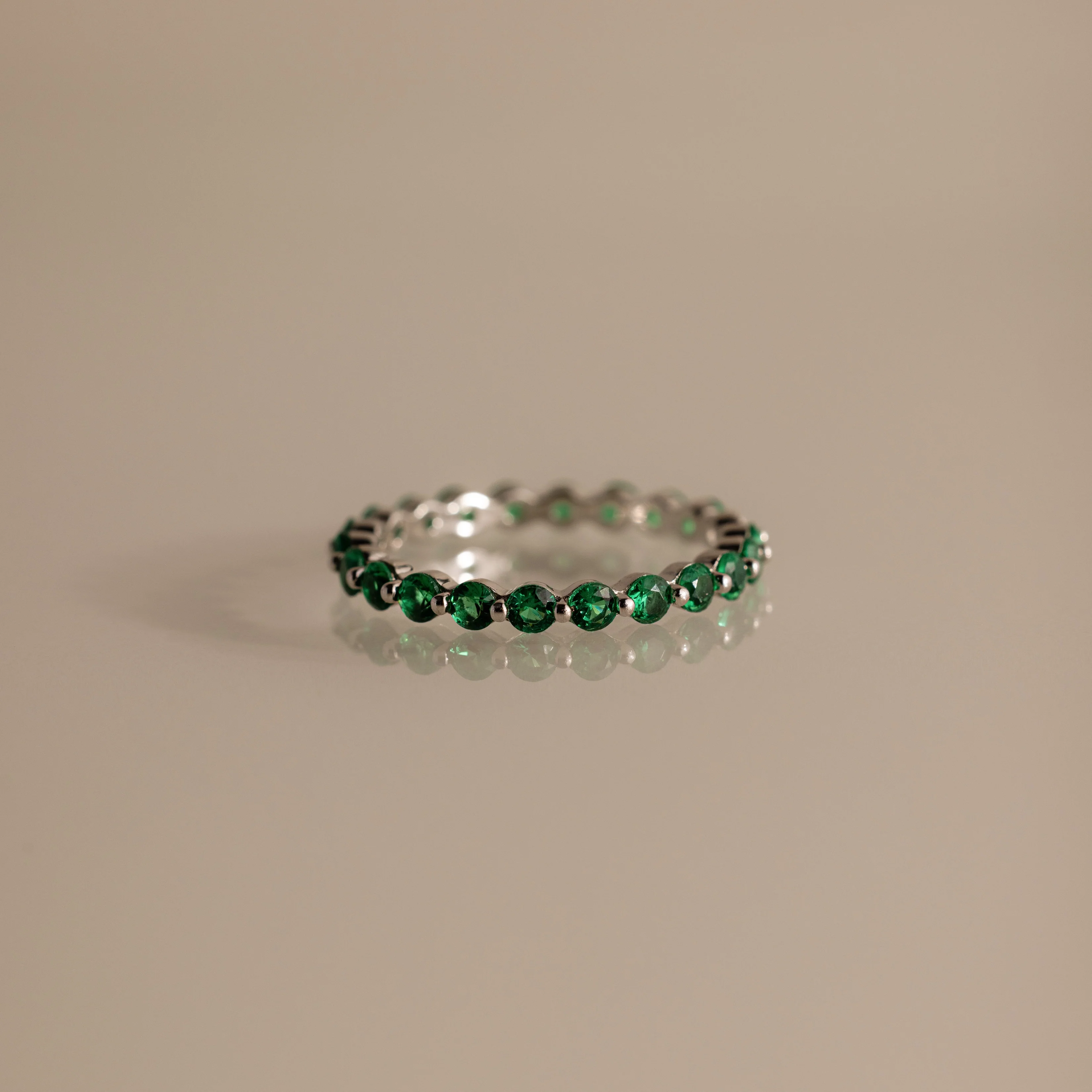 Lace Eternity Emerald Ring - Image 3