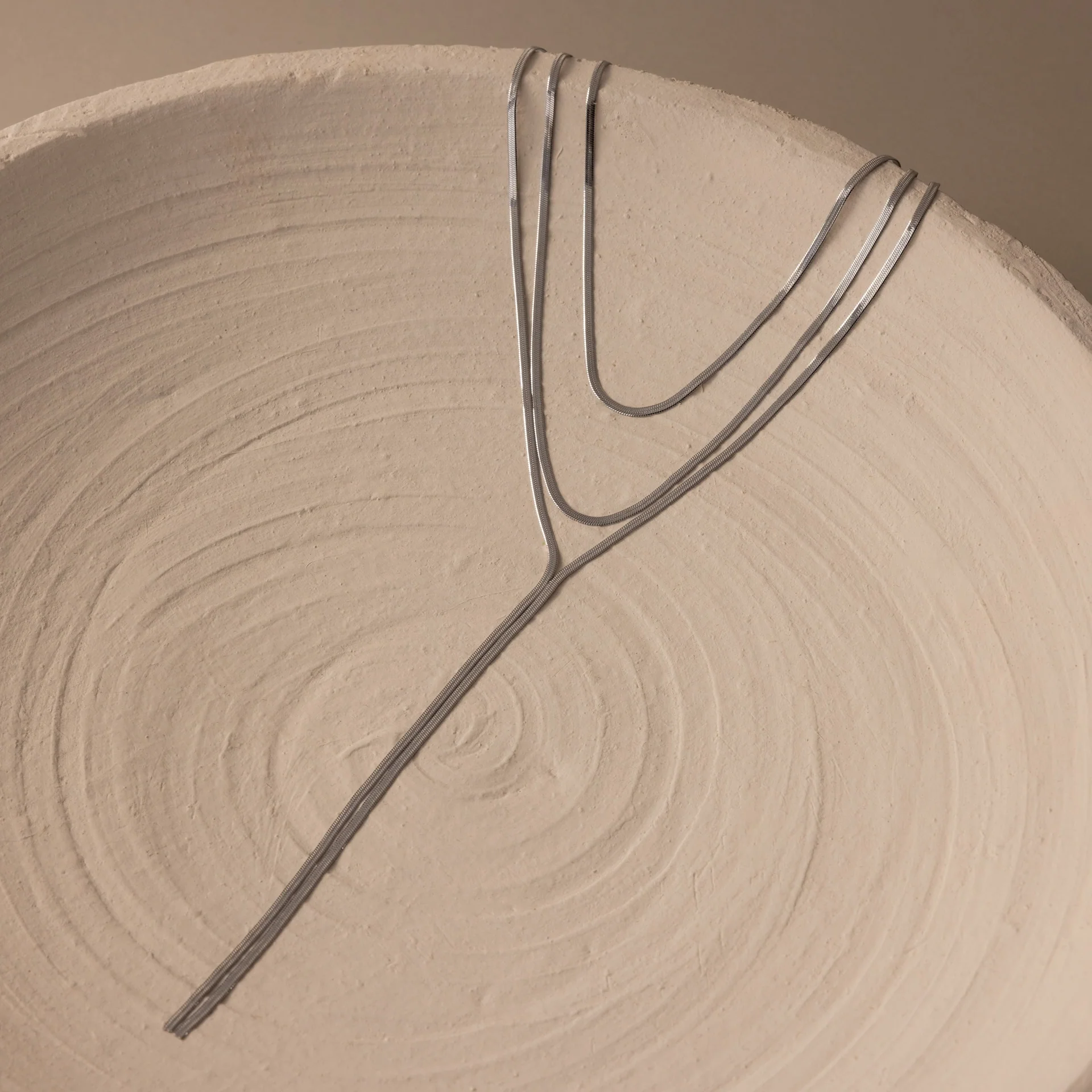 Long Y Herringbone Chain Necklace - Image 5