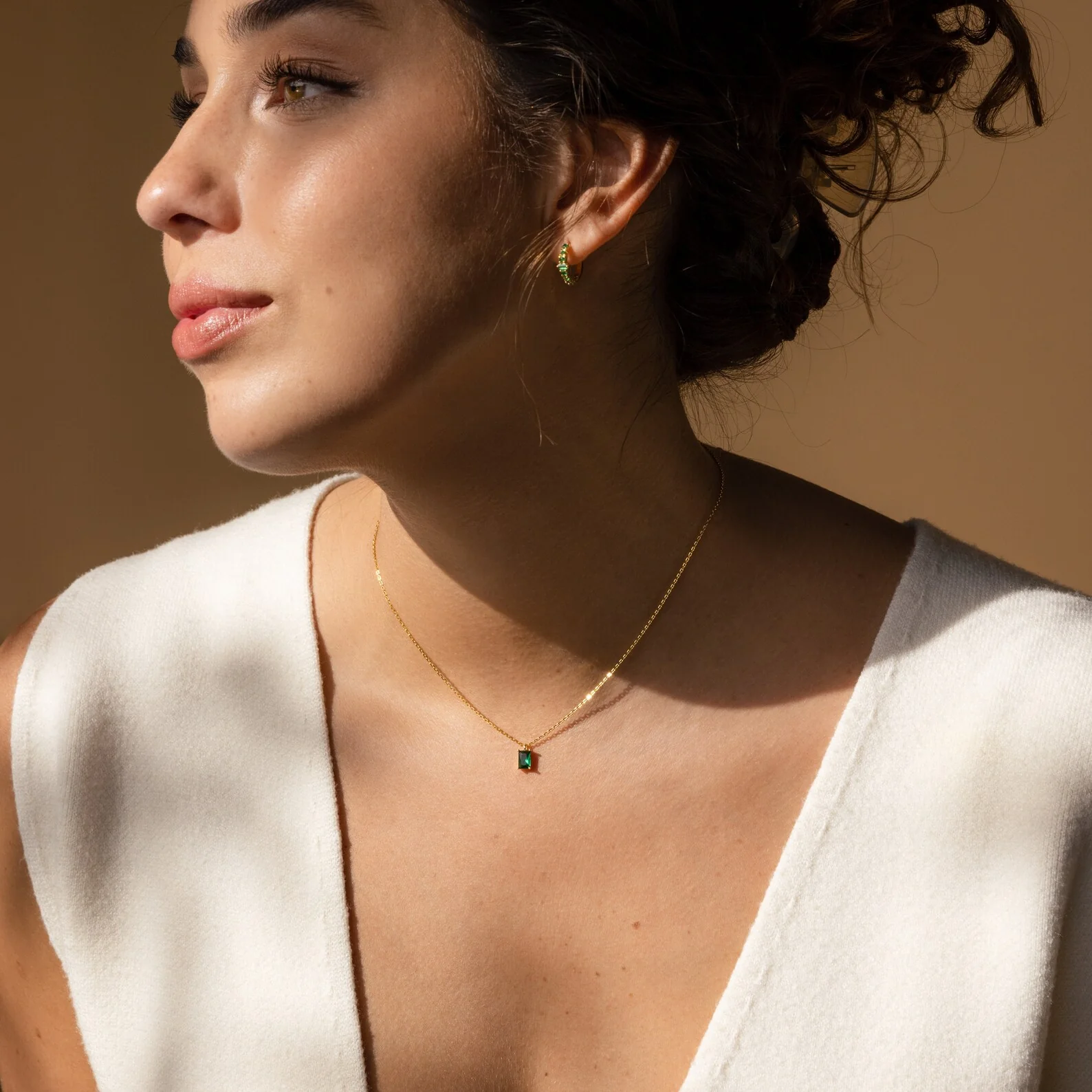 Maia Emerald Necklace - Image 4