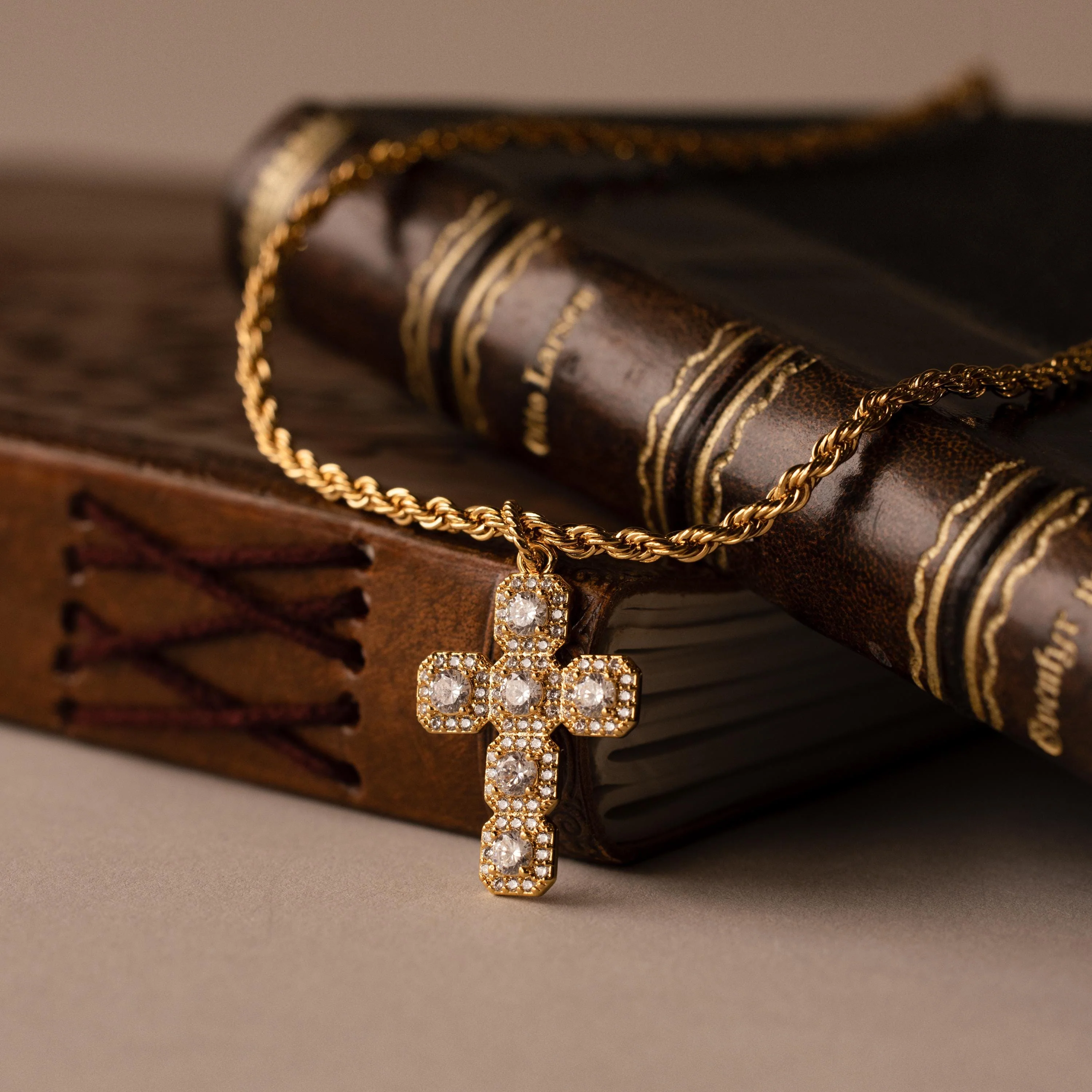 Majesty Cross Necklace in 18K Gold - Image 3