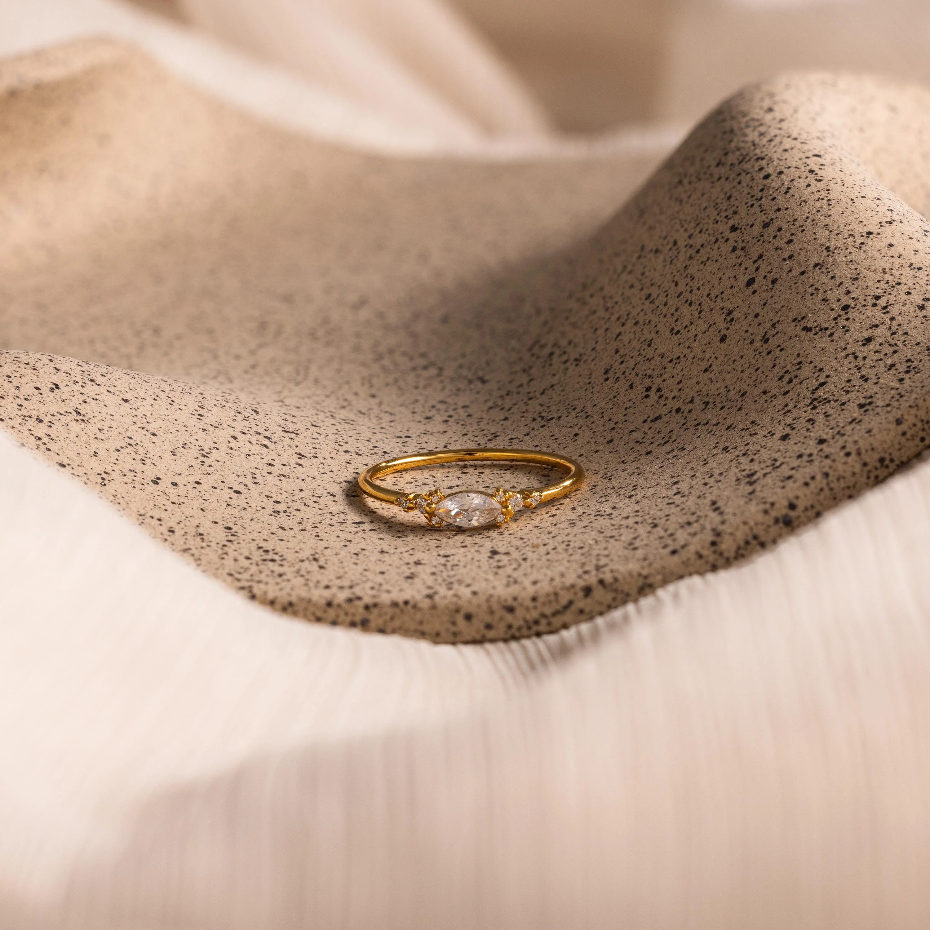 Marquise Diamond Ring - Image 6