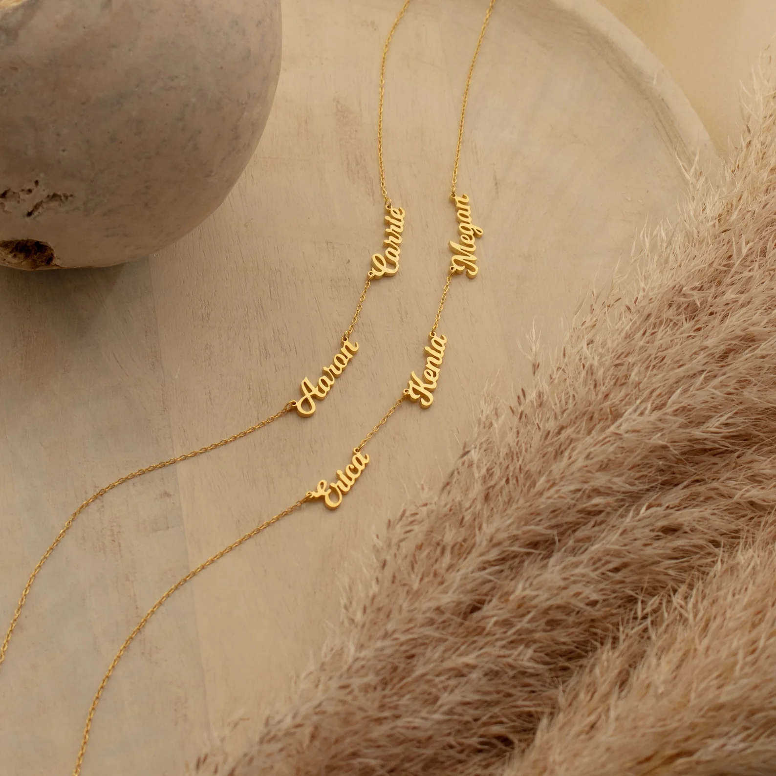 Mellow Multiple Name Necklace - Image 2