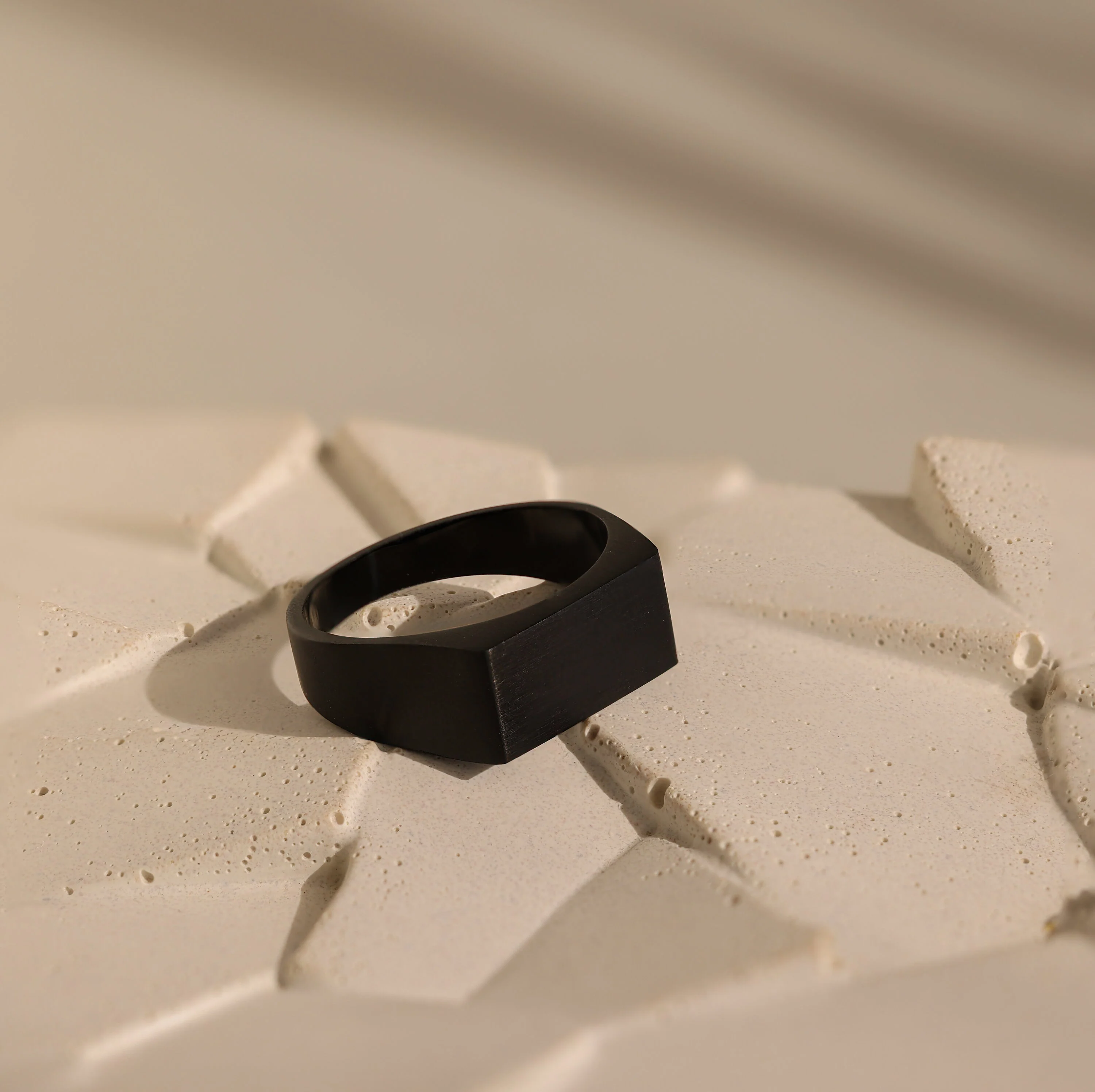 Men's Black Signet Ring - Image 4