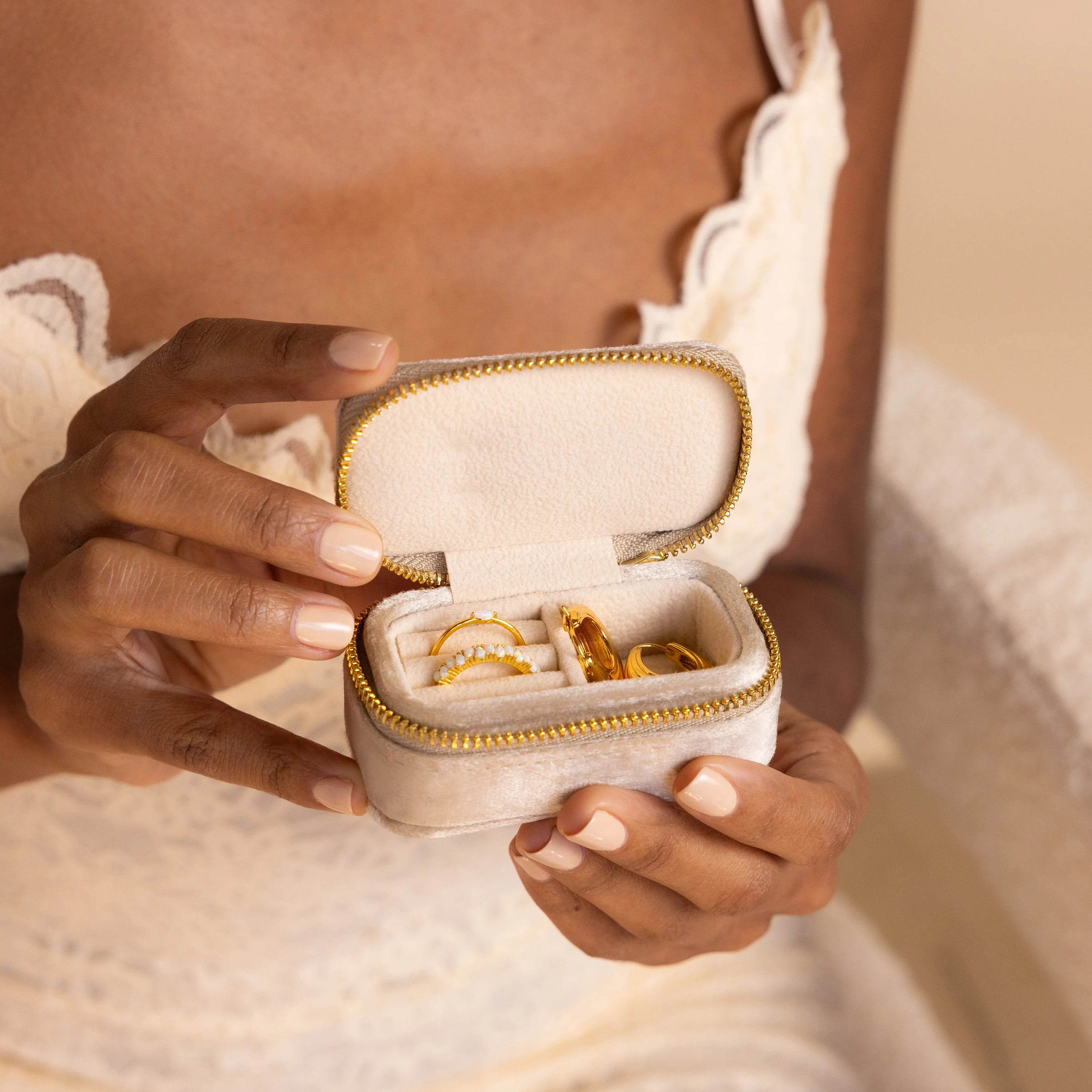 Mini Travel Jewelry Box - Image 4