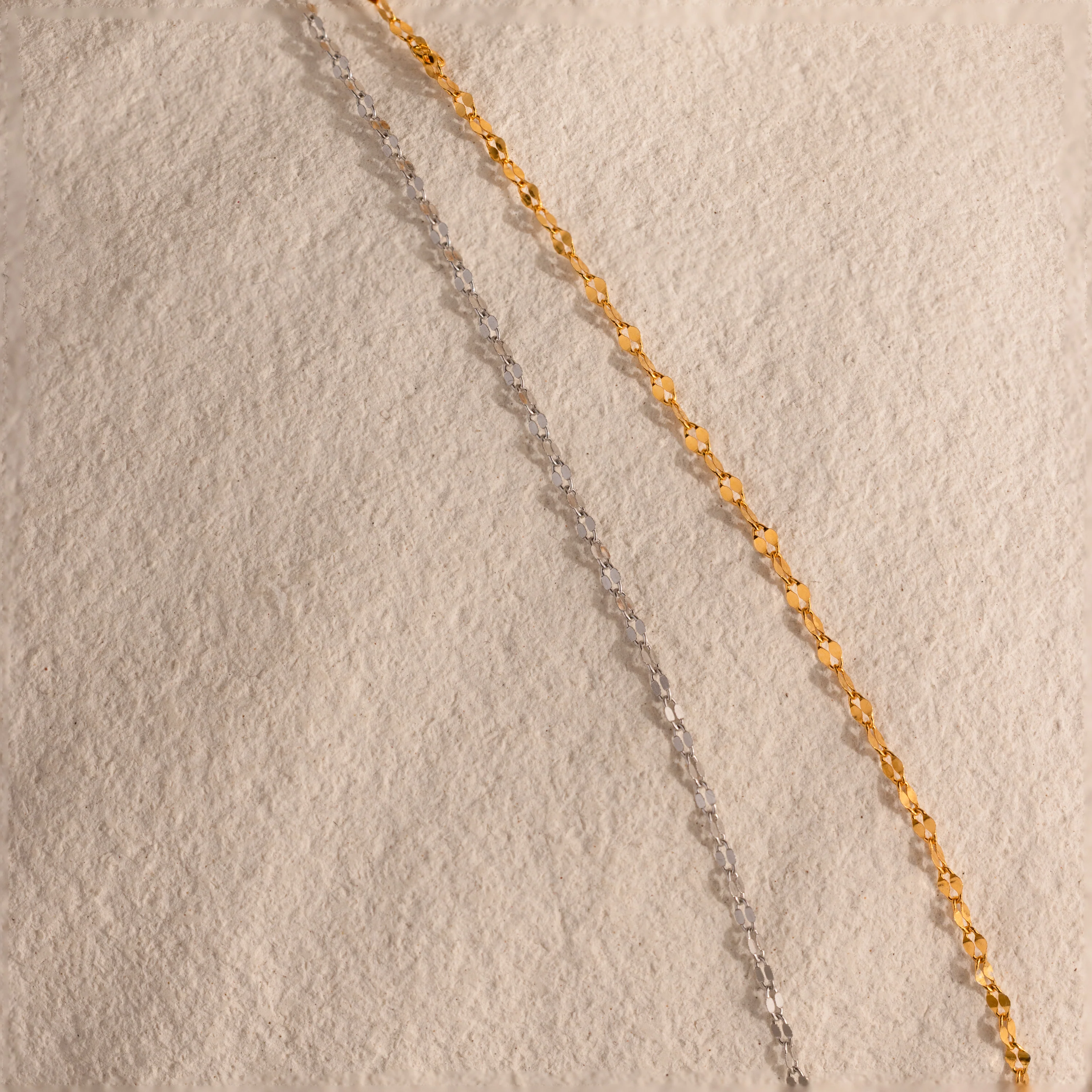 Mirror Chain Lariat Necklace - Image 4