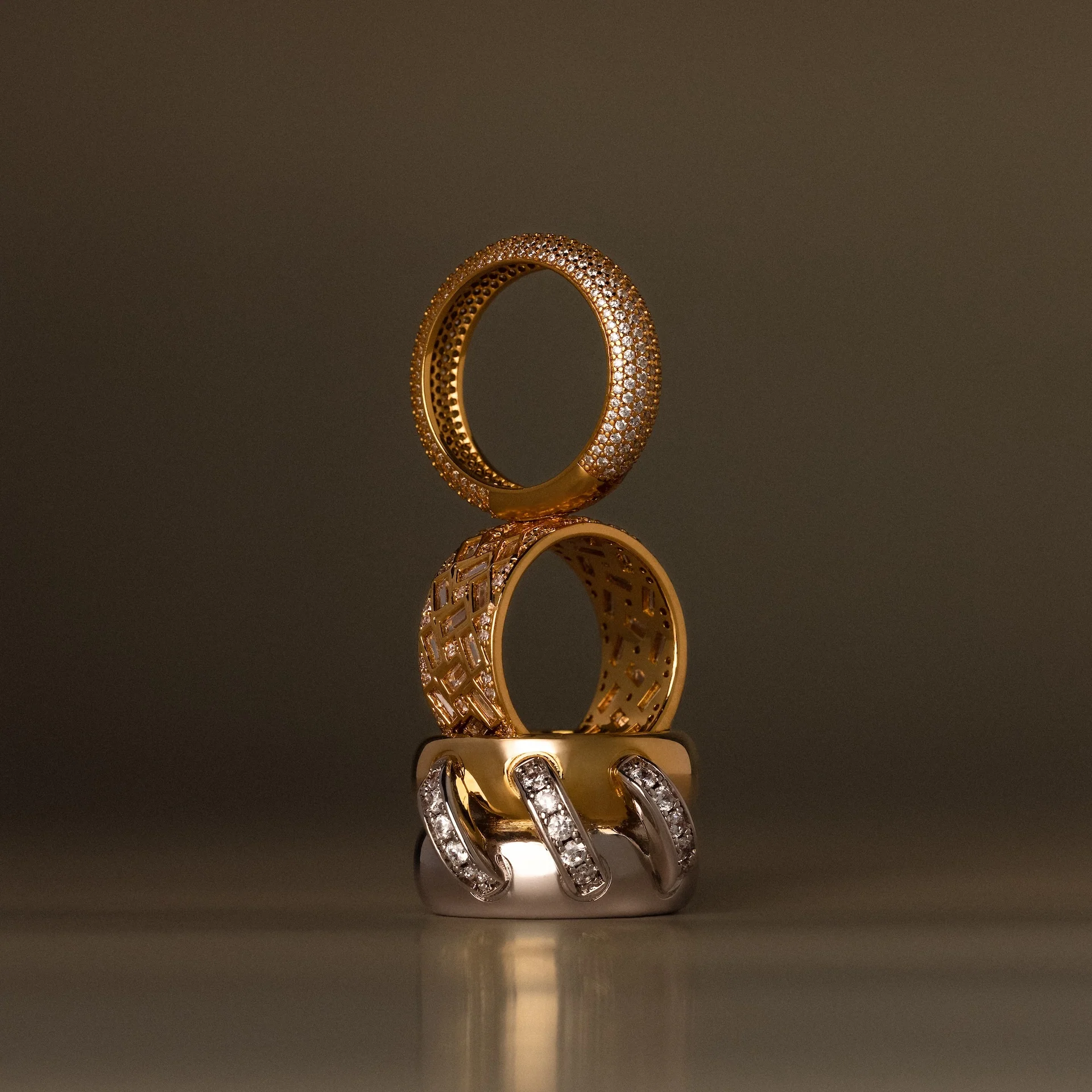 Mosaic Diamond Baguette Ring - Image 7