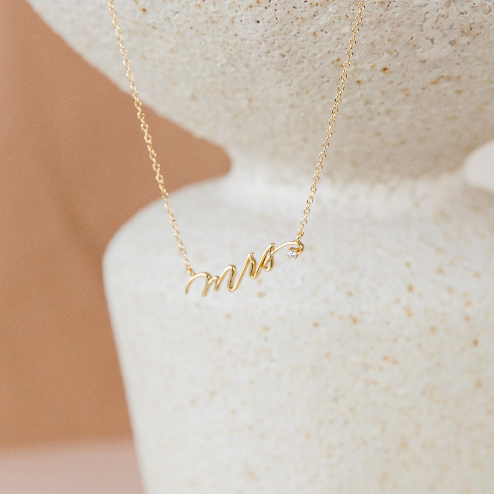 Mrs. Necklace - Image 3