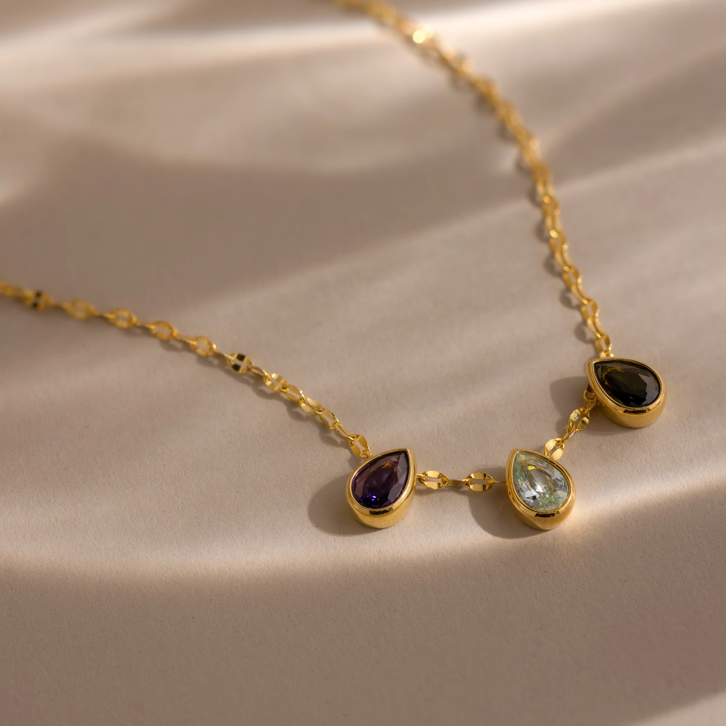 Multiple Teardrop Birthstone Necklace in 18K Gold - Image 3