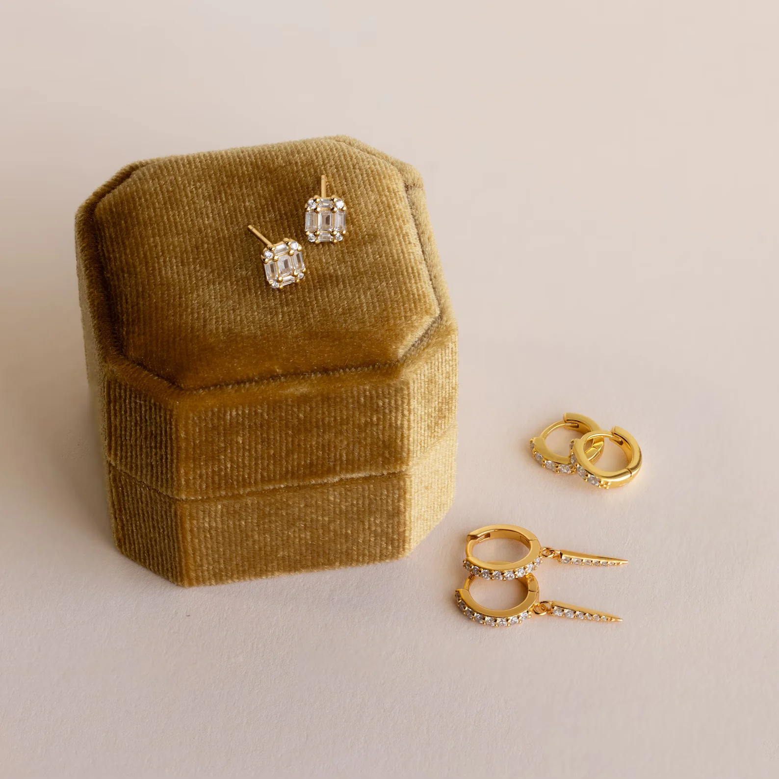 Mystery Earrings Box - Image 7