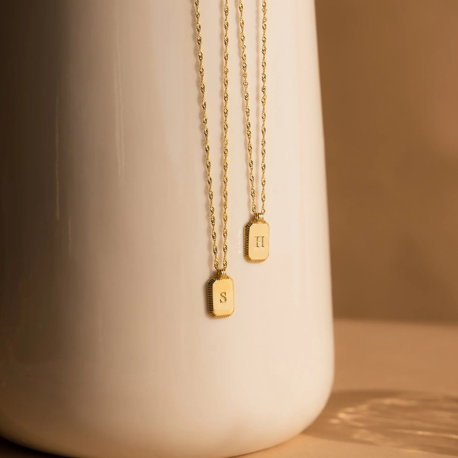 Newsletter Ribbed Initial Necklace - Image 3