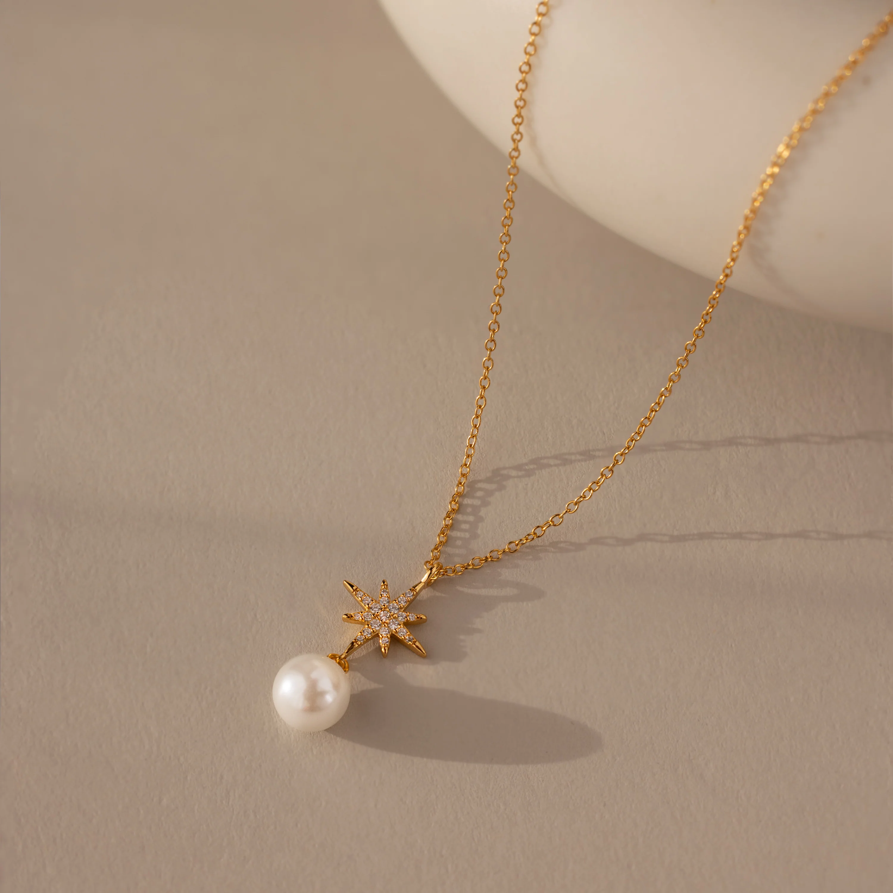 North Star Pearl Necklace in 18K Gold - Image 3