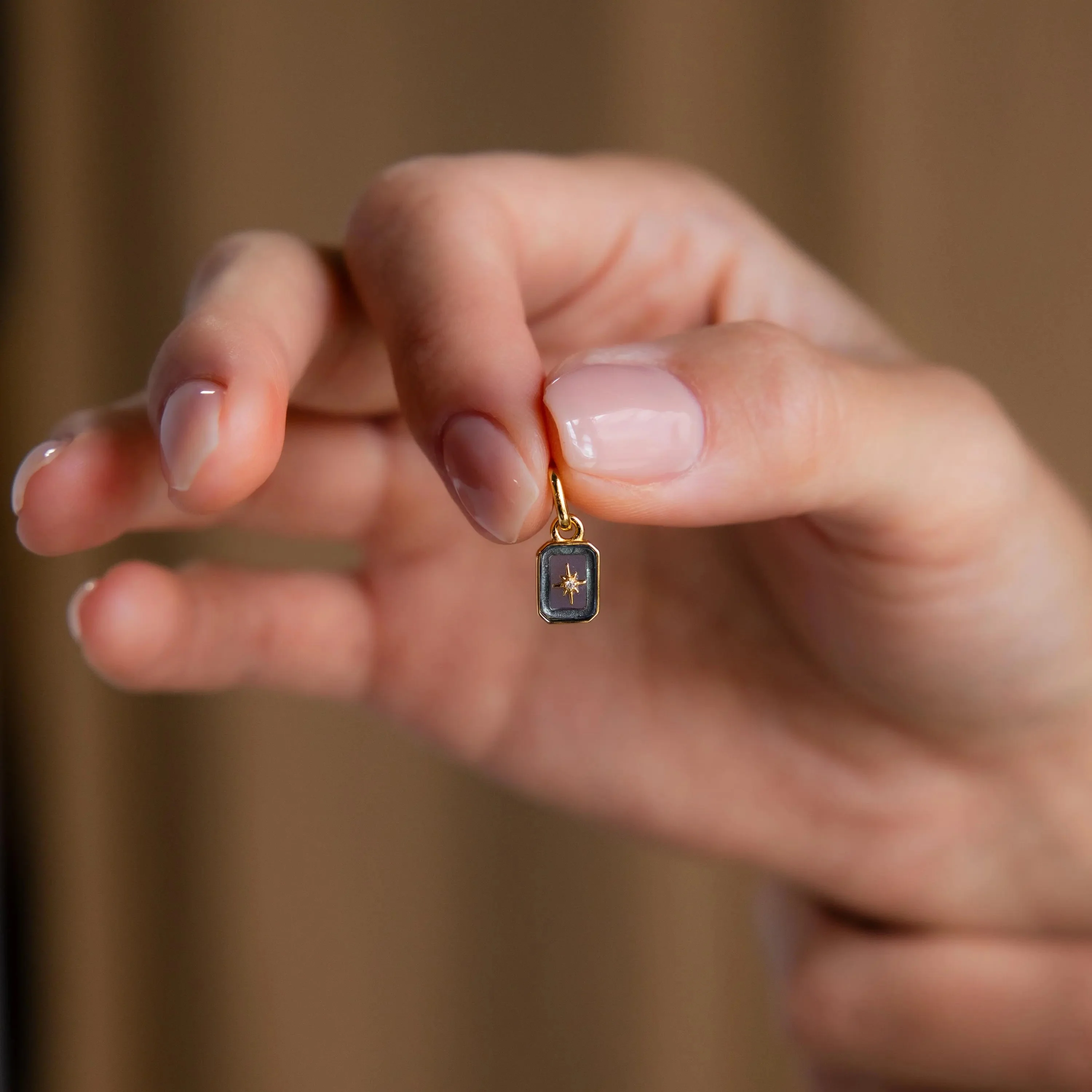 North Star Sapphire Charm - Image 2