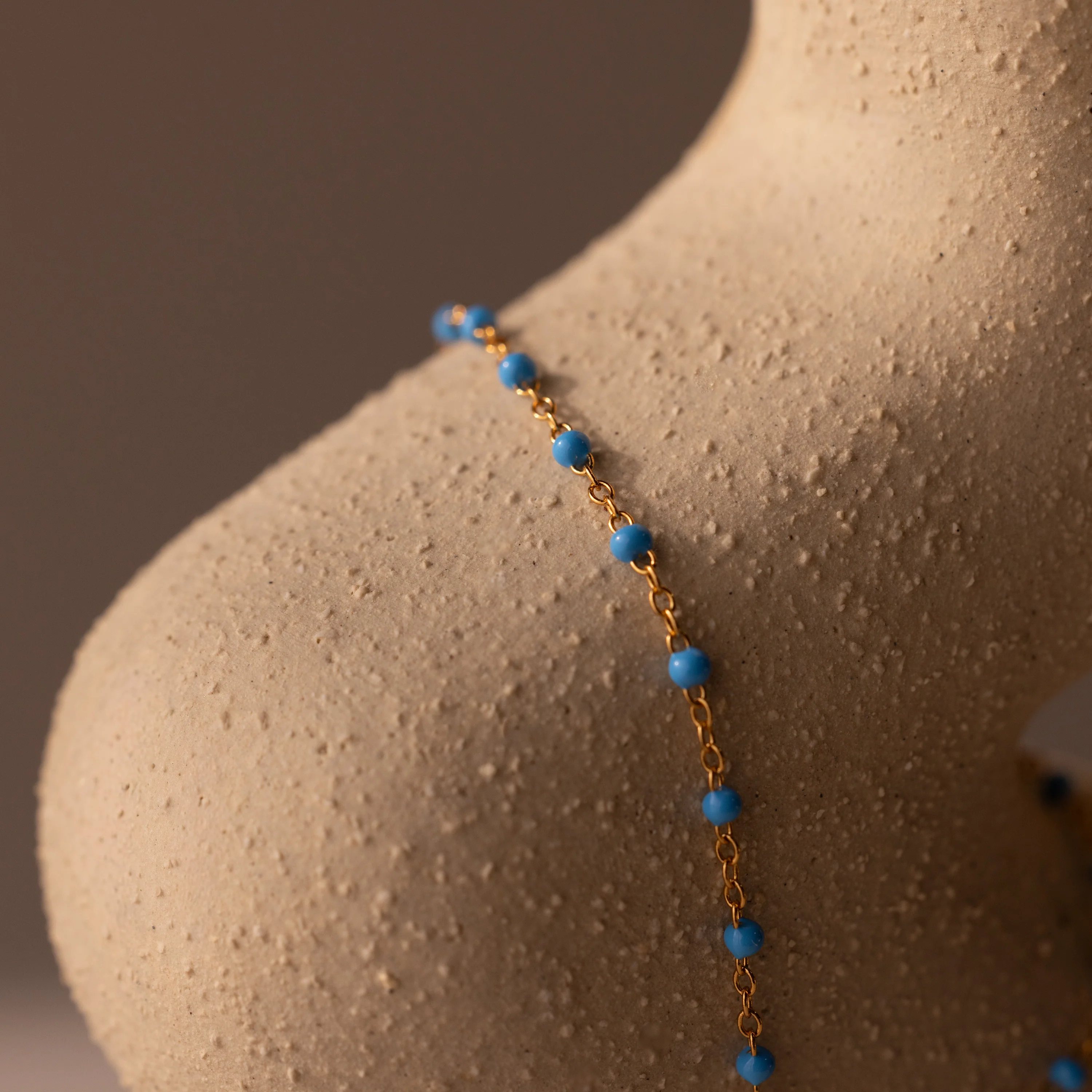 Ocean Beaded Hand Chain Bracelet in 18K Gold - Image 4