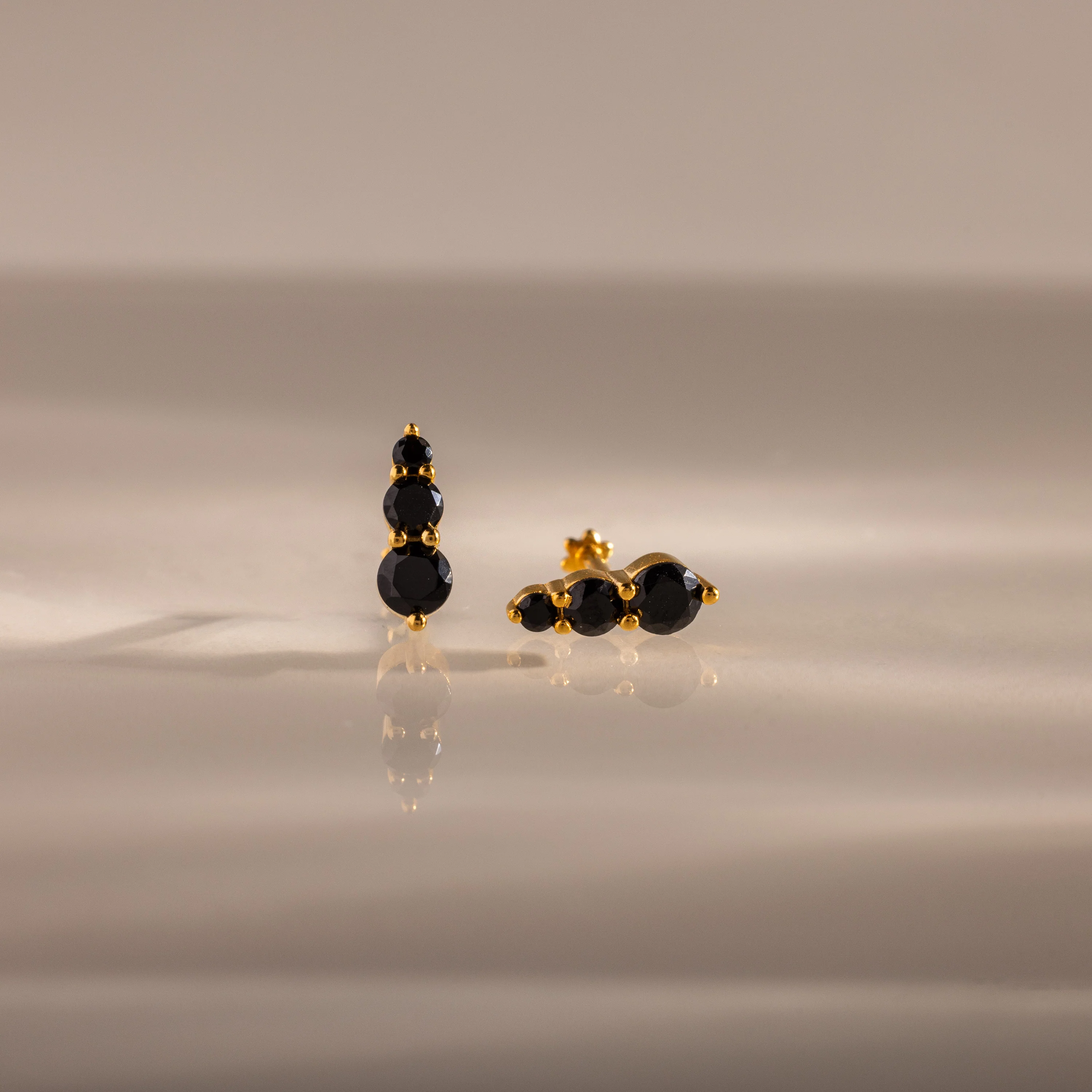 Ombre Onyx Flatback Studs