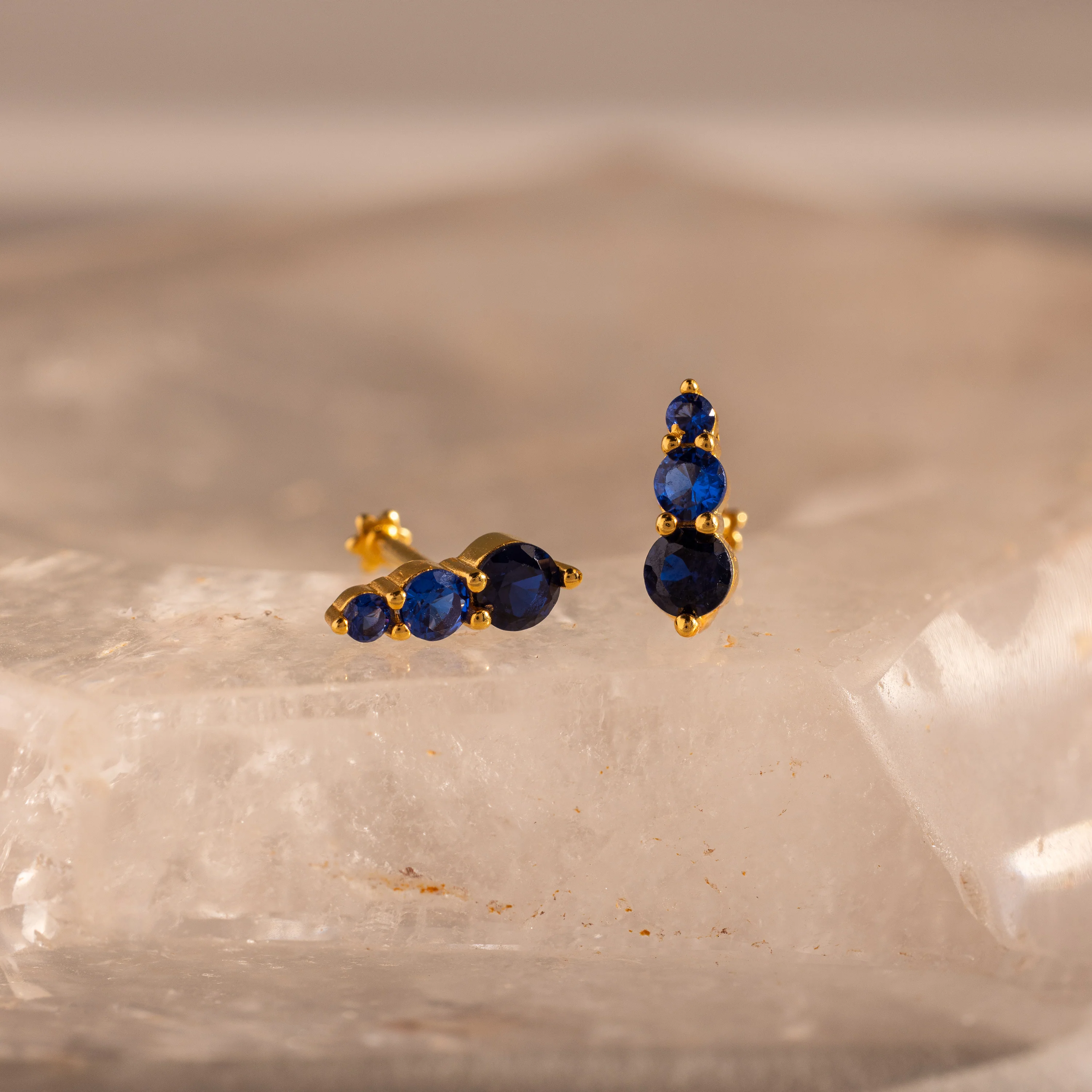Ombre Sapphire Flatback Studs - Image 7