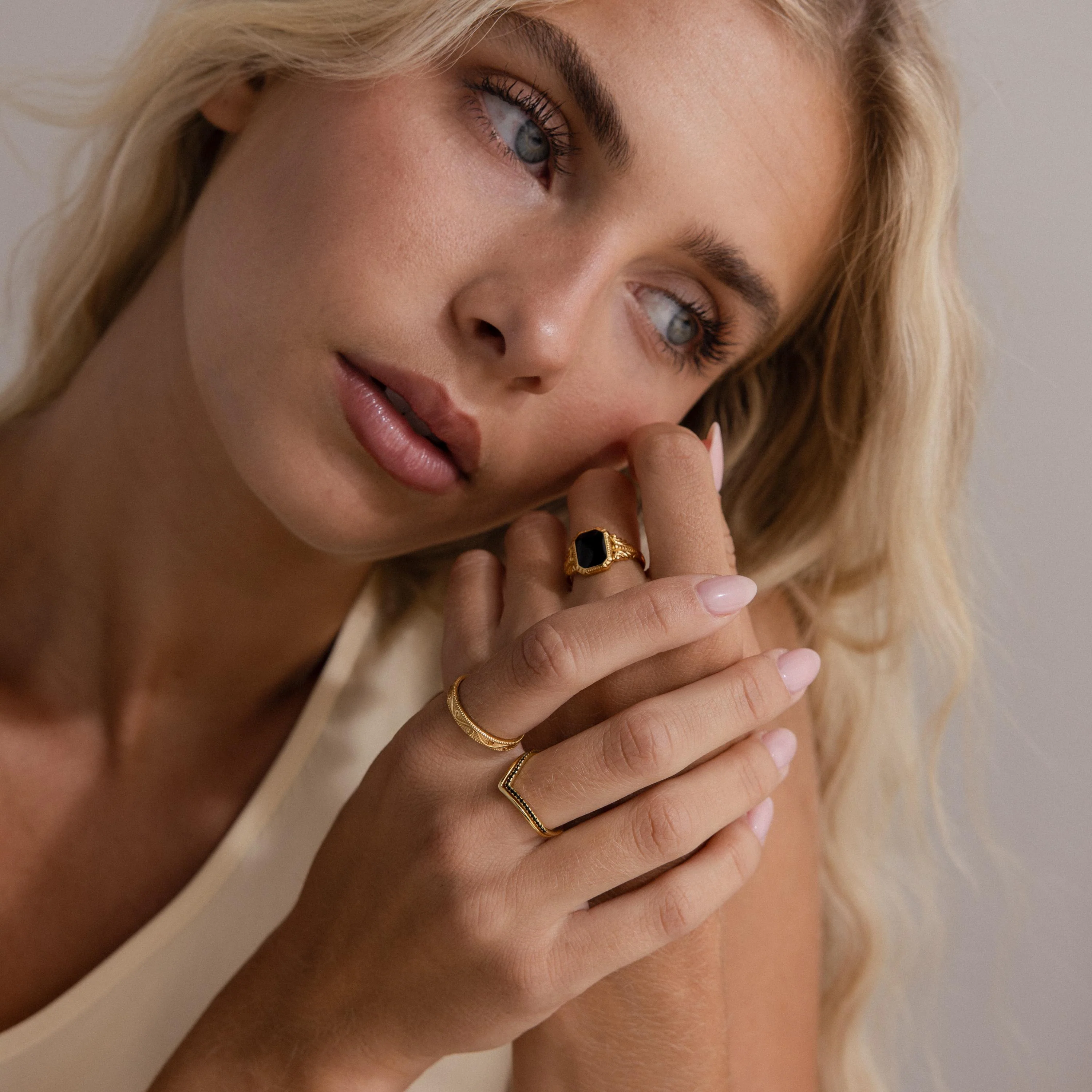 Onyx Chevron Ring Set - Image 8