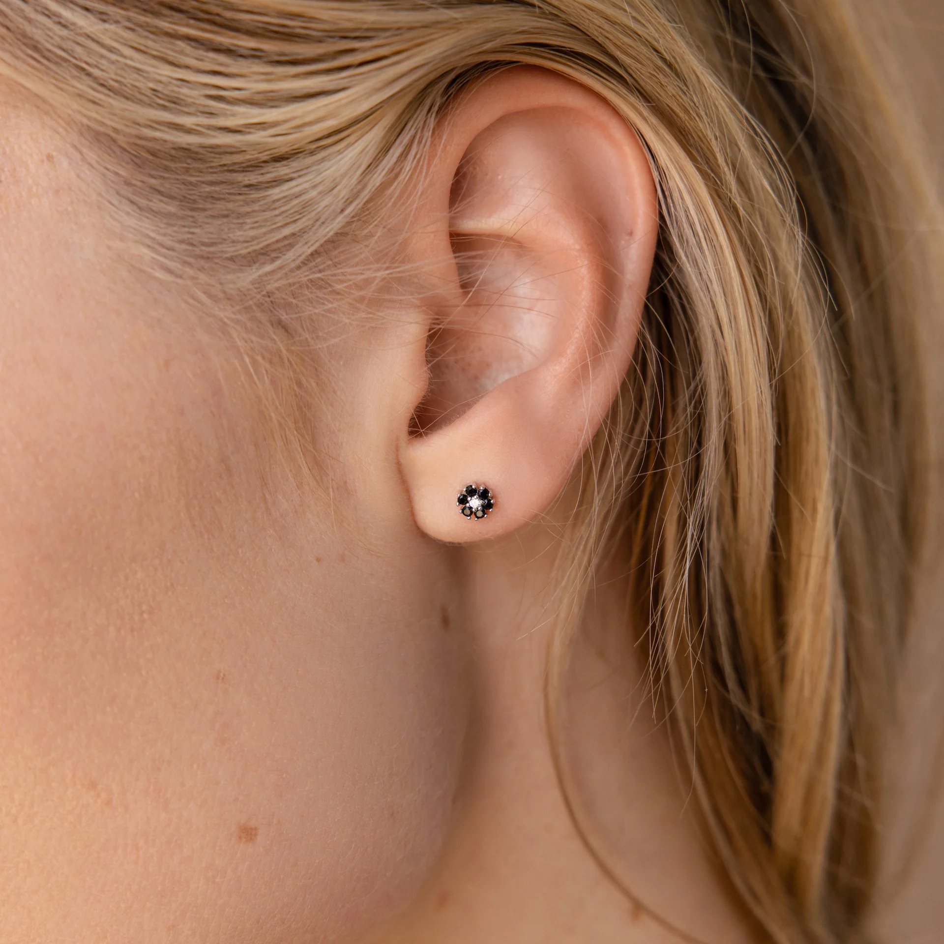 Onyx Flower Studs in Silver - Image 2