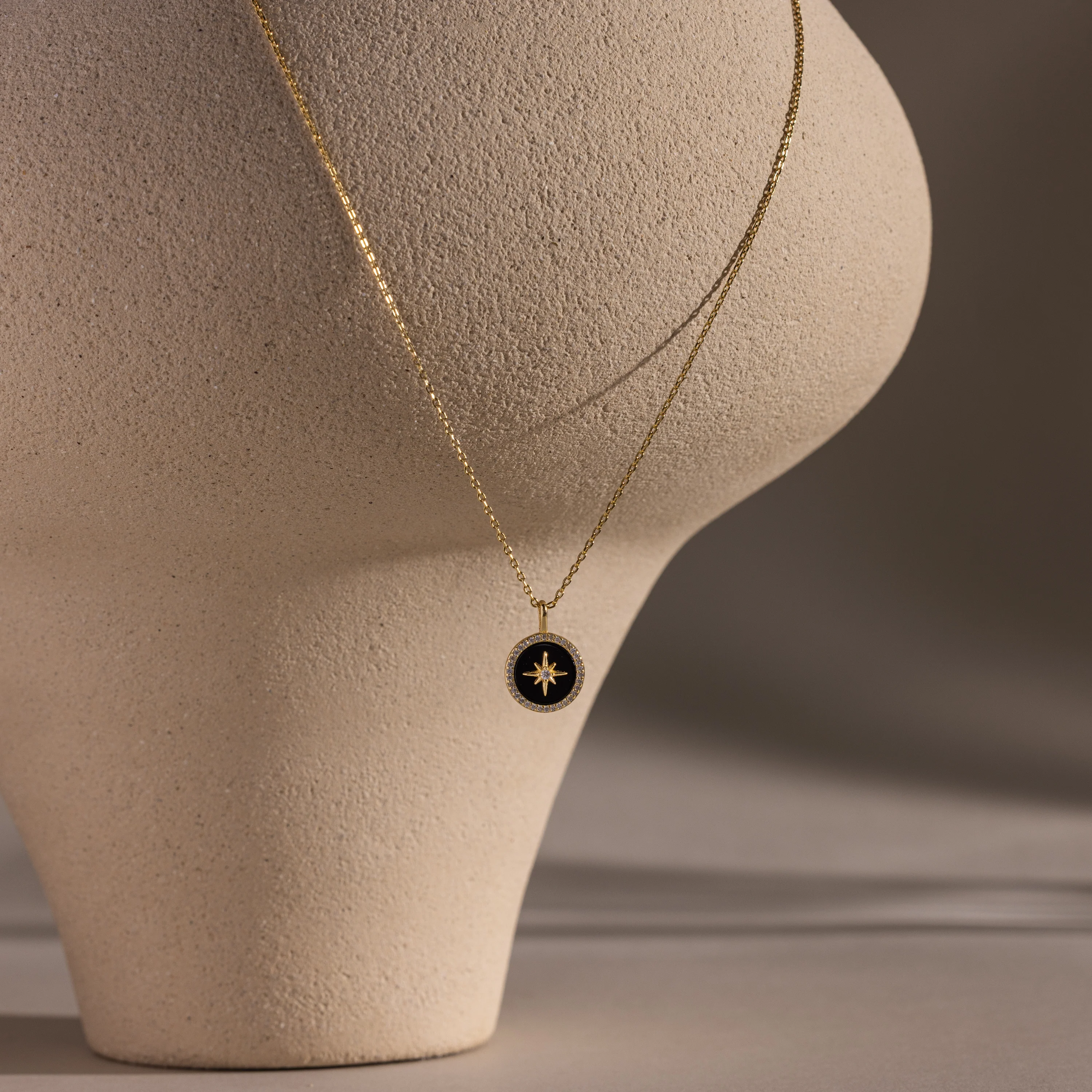 Onyx Star Pendant Necklace in 18K Gold - Image 5