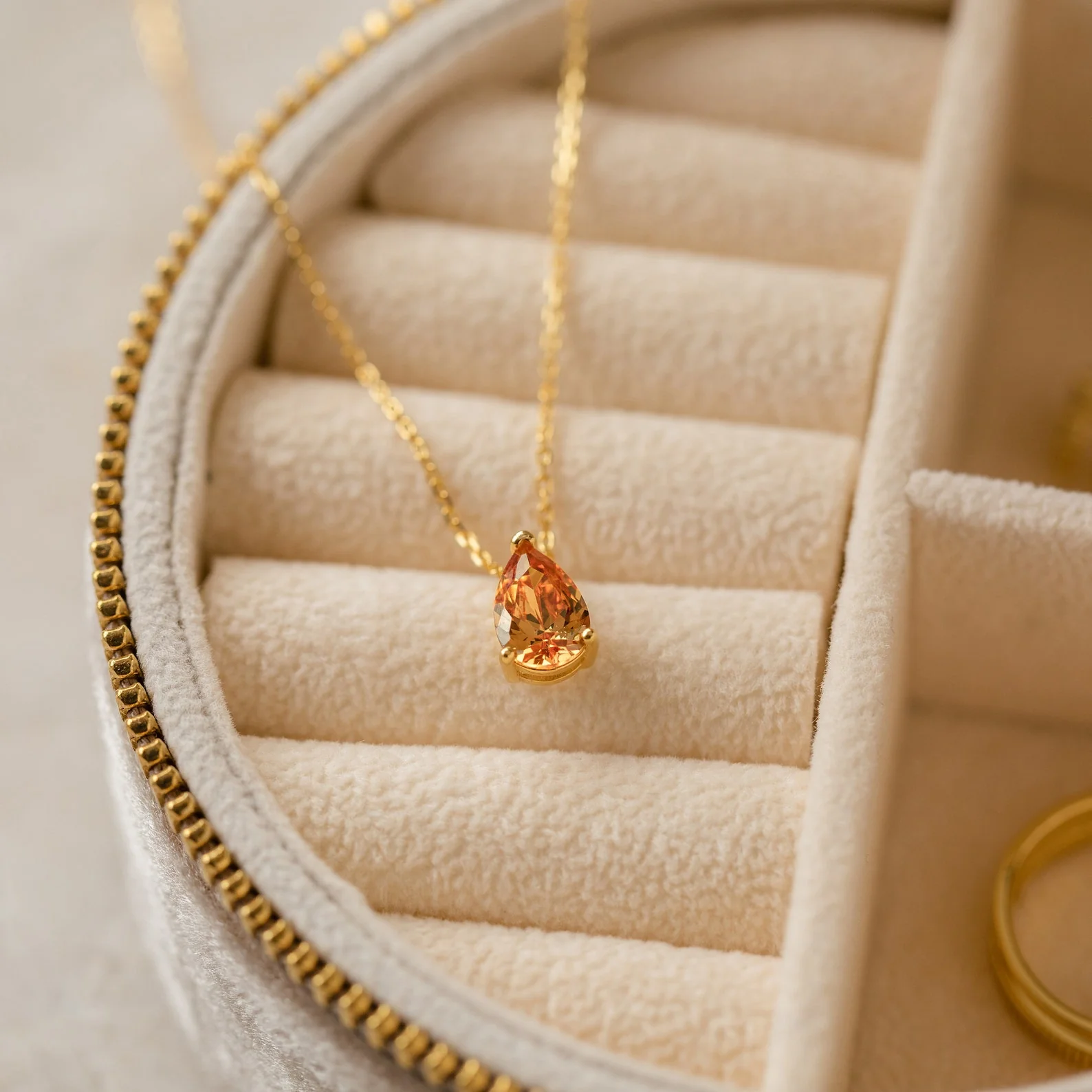 Ophelia Ruby Necklace - Image 5