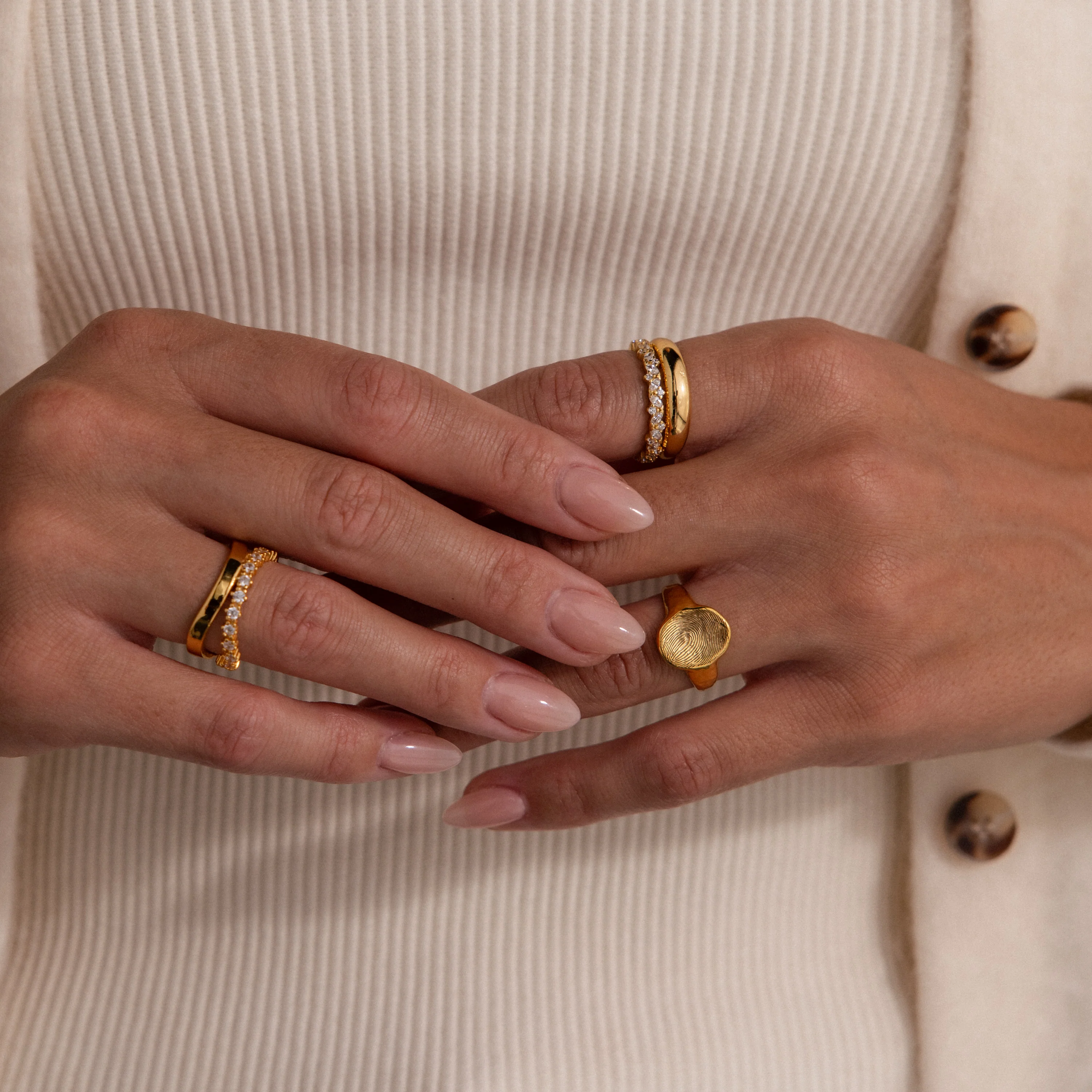 Organic Fingerprint Signet Ring in 18K Gold - Image 4