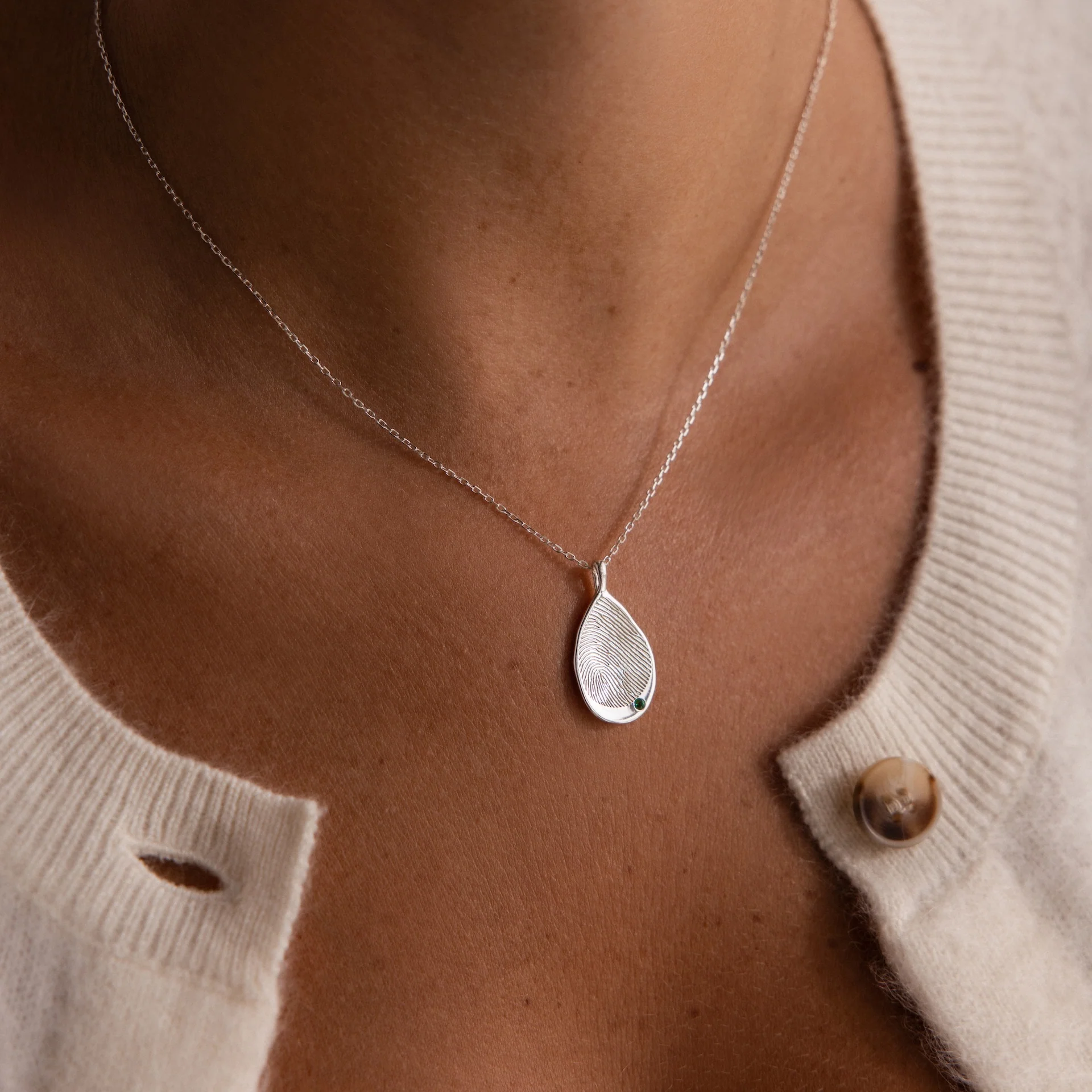 Organic Fingerprint Teardrop Necklace in Silver - Image 4
