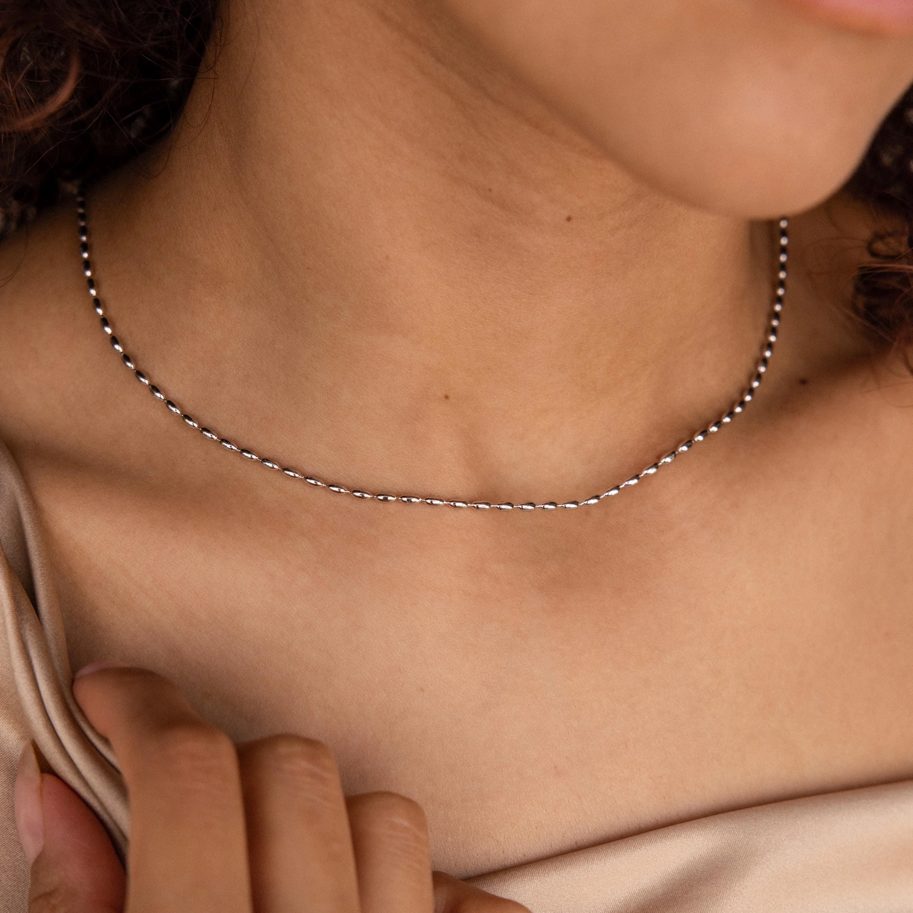 Oval Beaded Necklace - Image 7