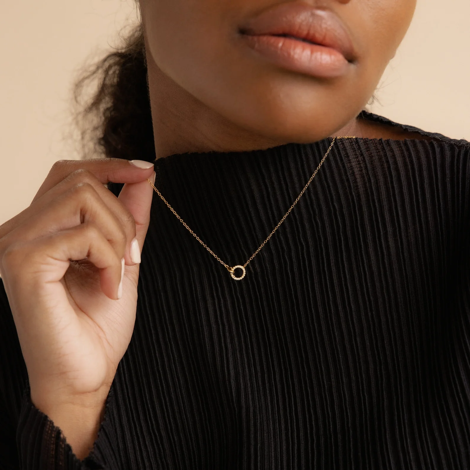 Pave Interlocking Necklace in 18K Gold - Image 6